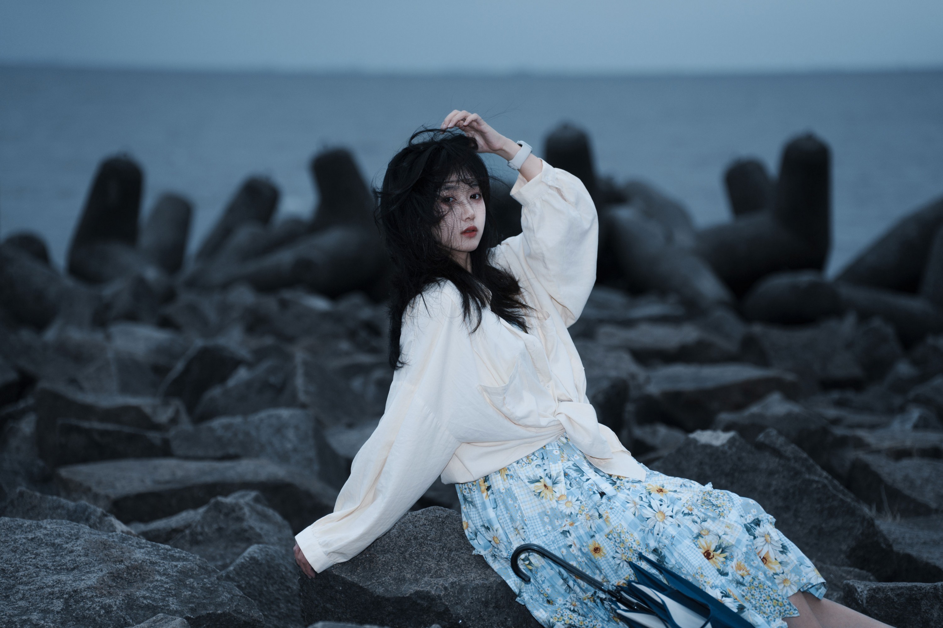 麻瓜社畜小圆 - 《海边情绪》[26P]