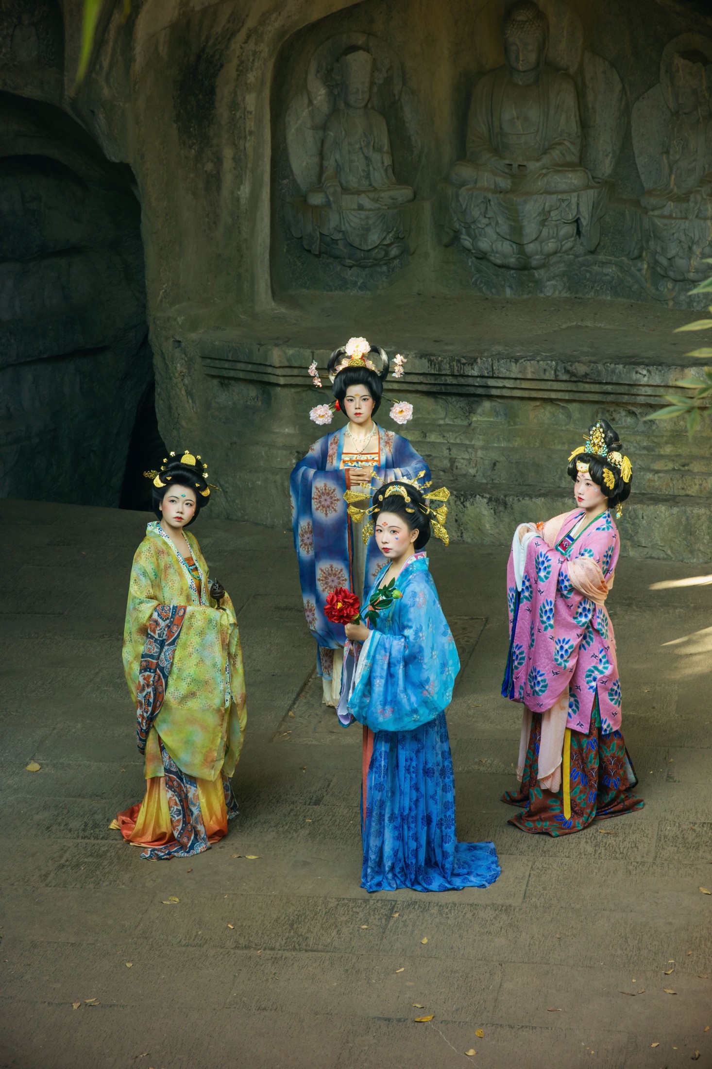 《晚唐｜供养人群像》[12P]