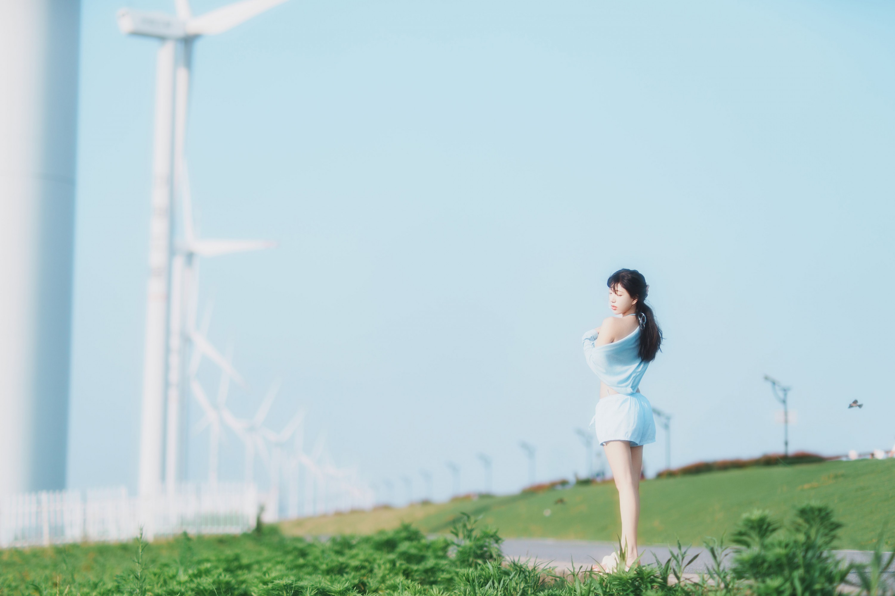 娥娥不会飞 - 《大风车》[45P]