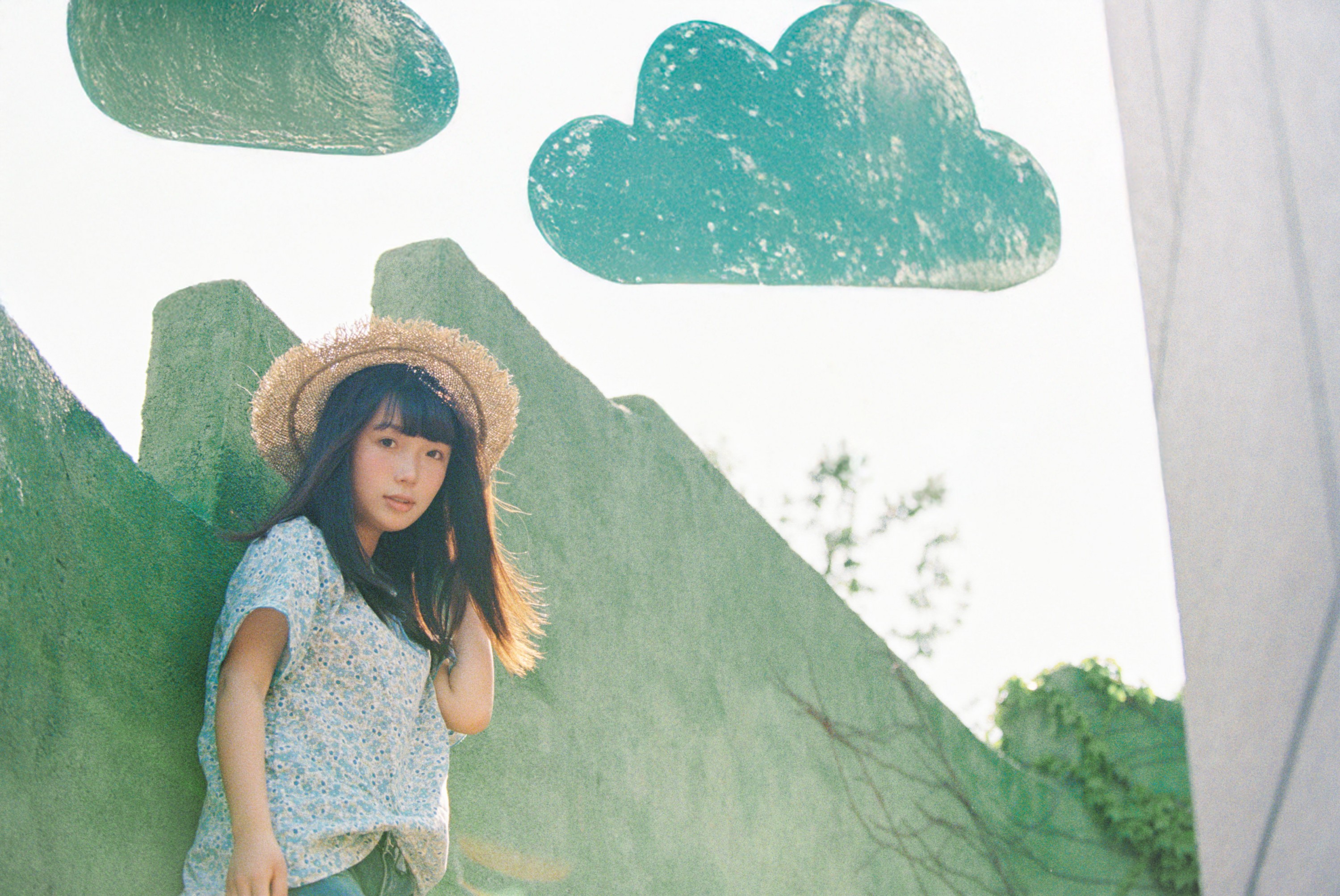 1028 - 《海岛日记》[14P]