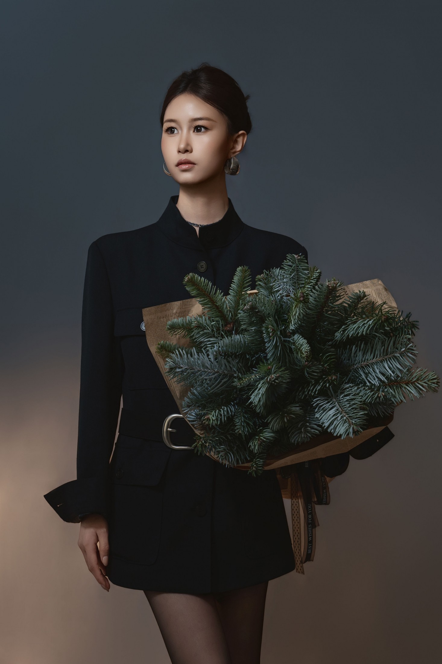 Lili - 《圣诞写真》[20P]