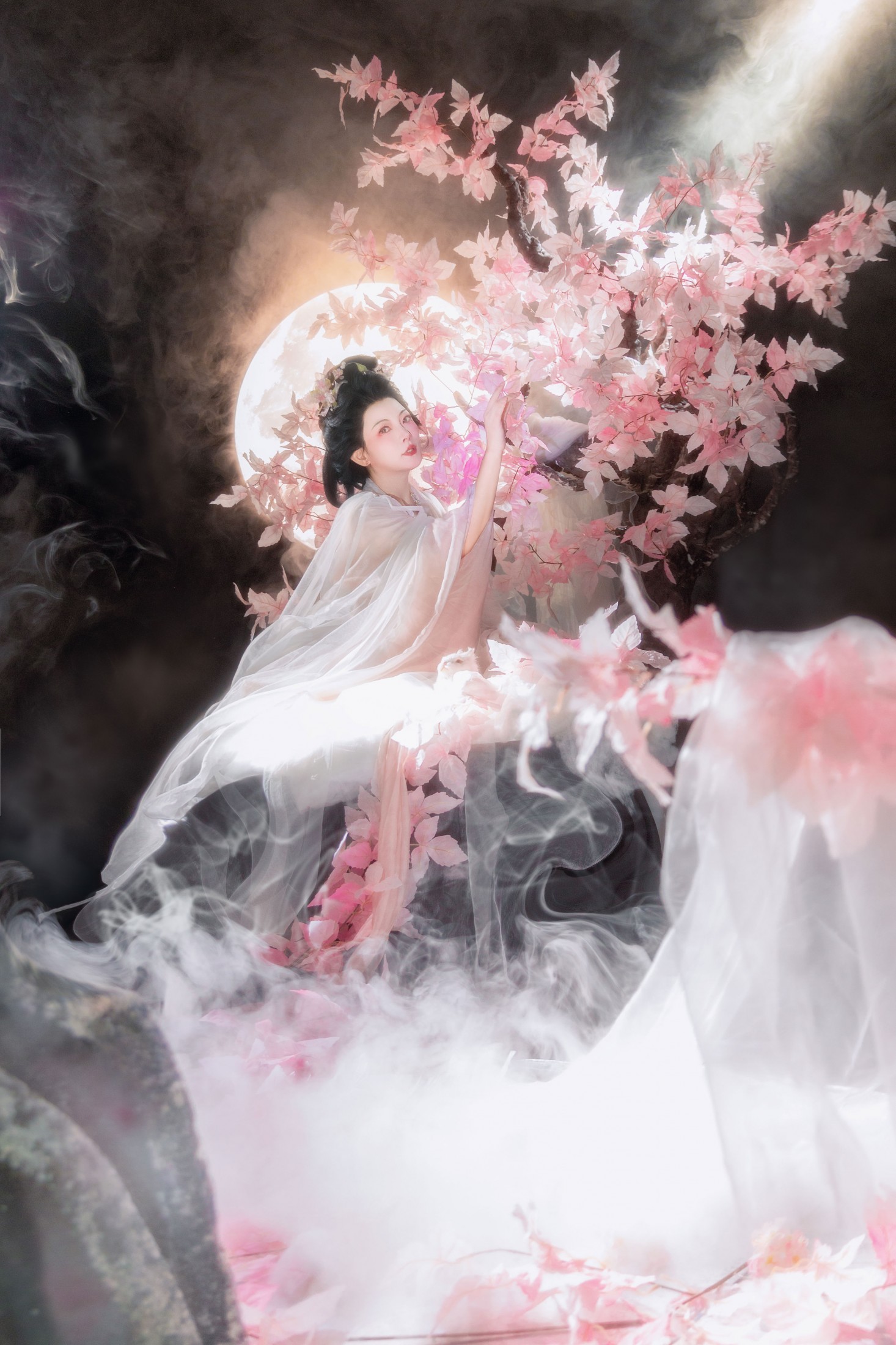 《月中人》[15P]