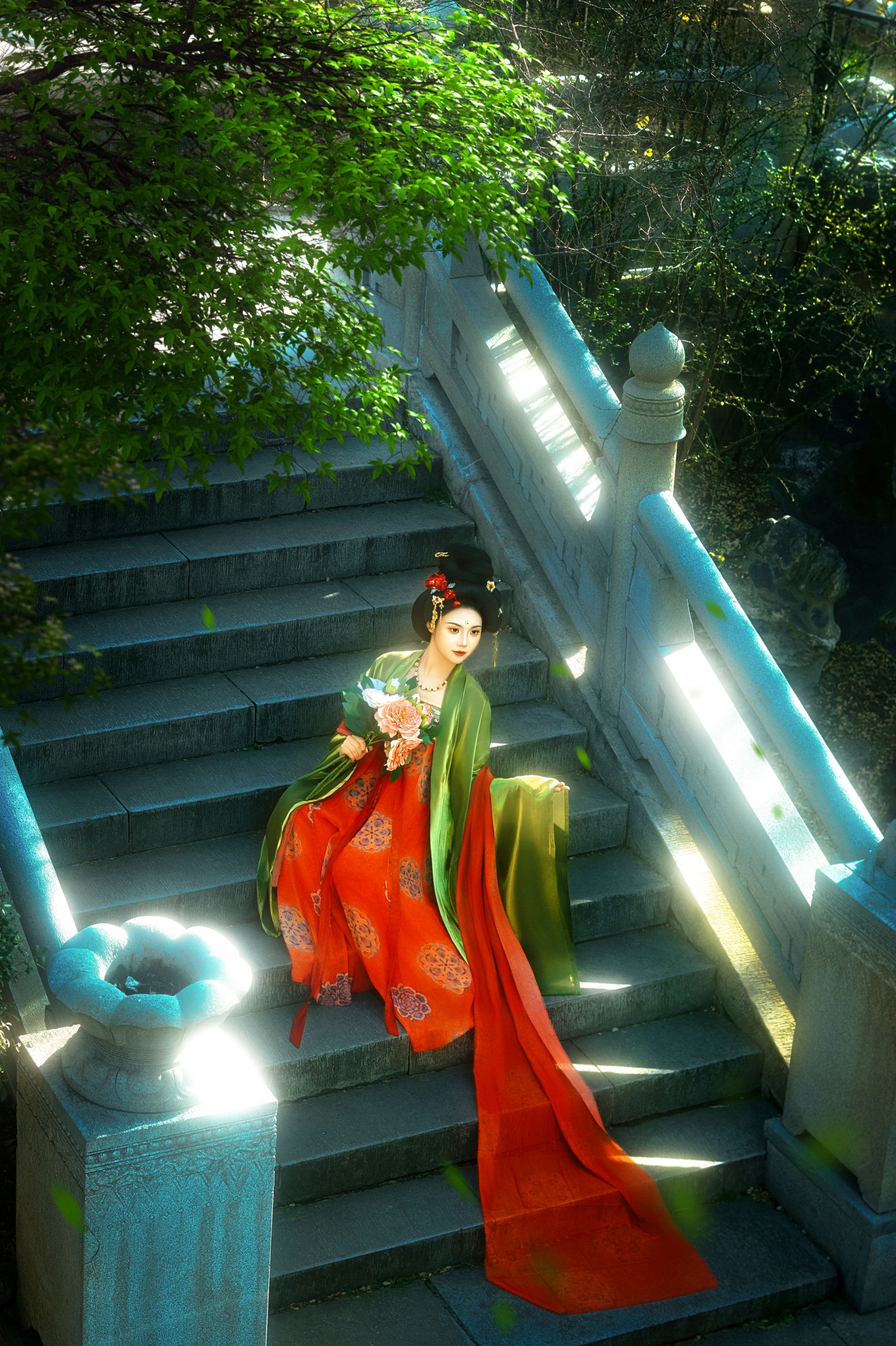 《轻复原传统服饰》[9P]