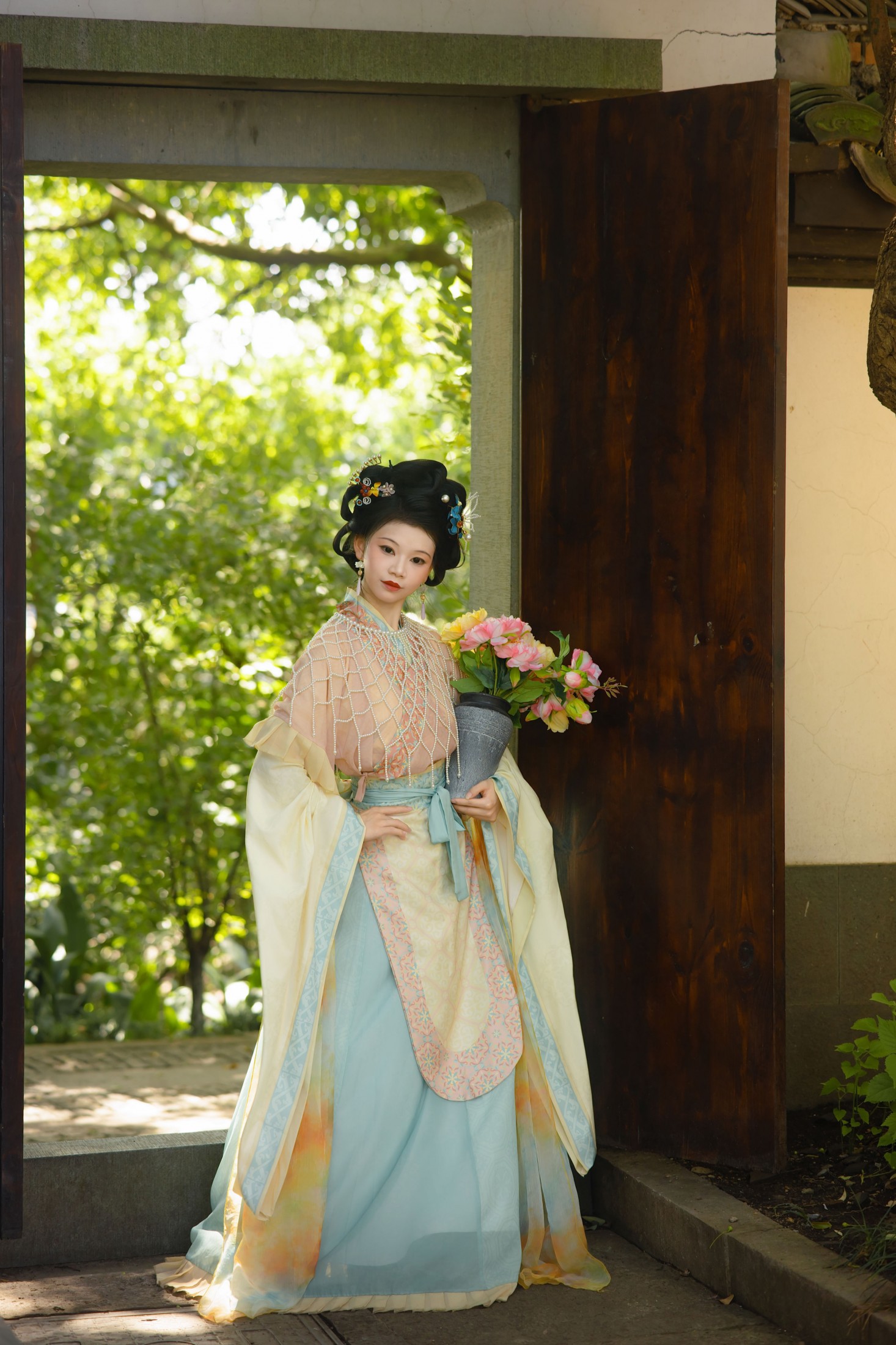 《来自中国的“绢人娃娃”》[10P]