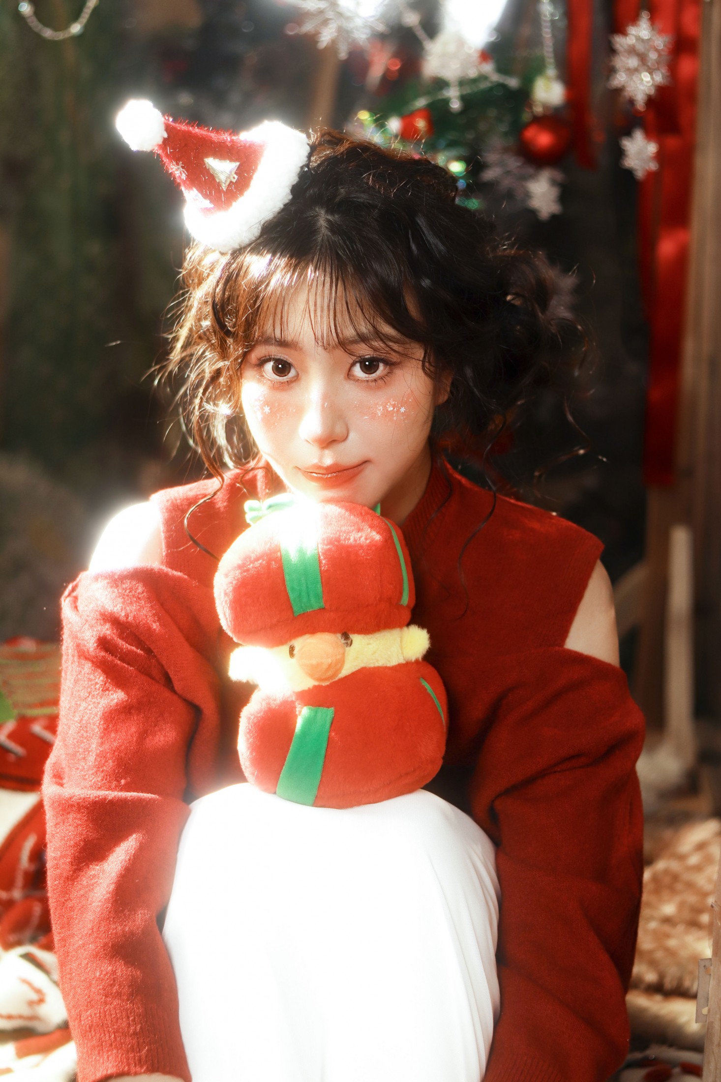 露露 - 《圣诞快乐》[16P]