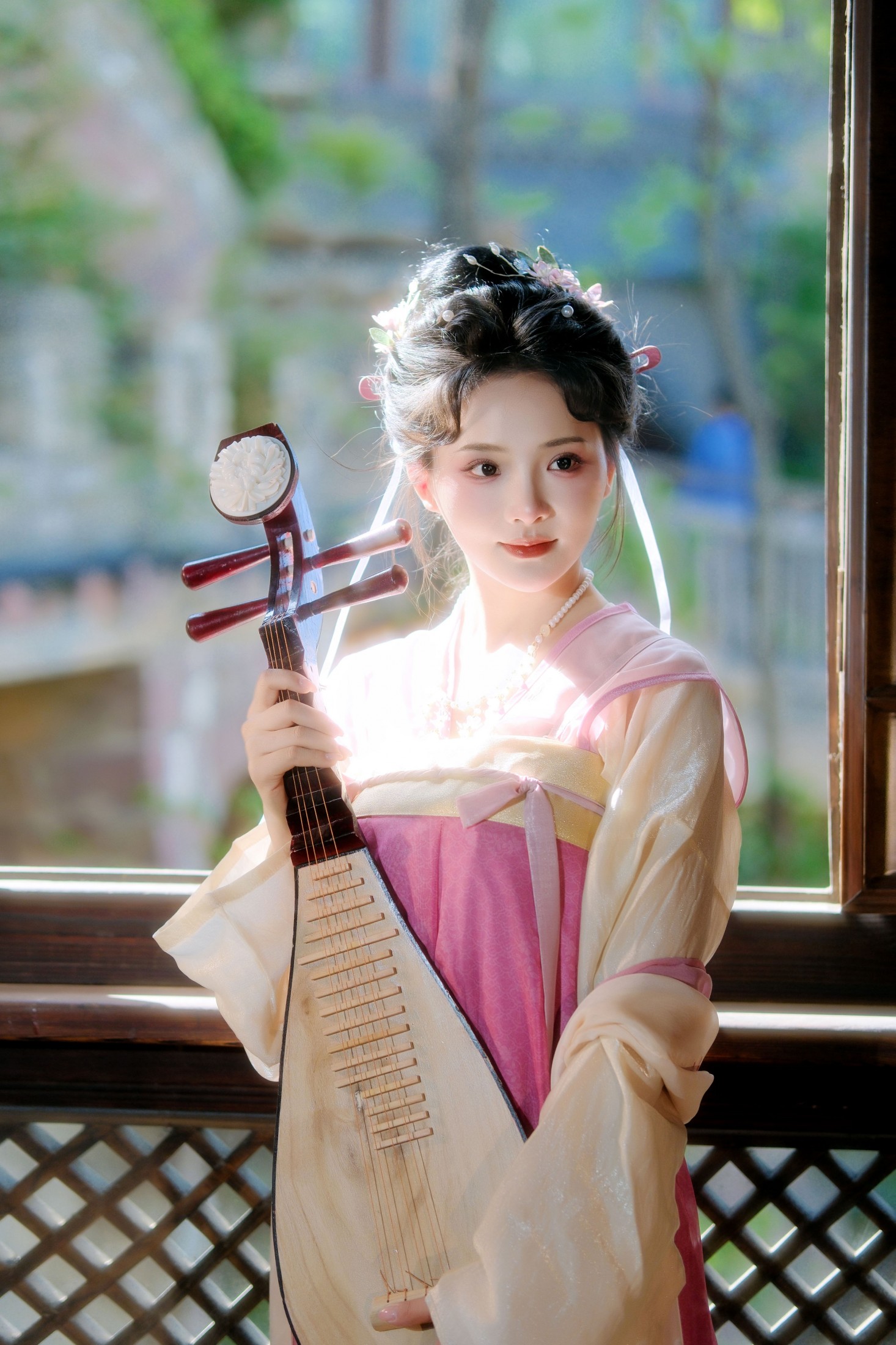 鞠雯兮 – 《春知晓梦~》[9P]