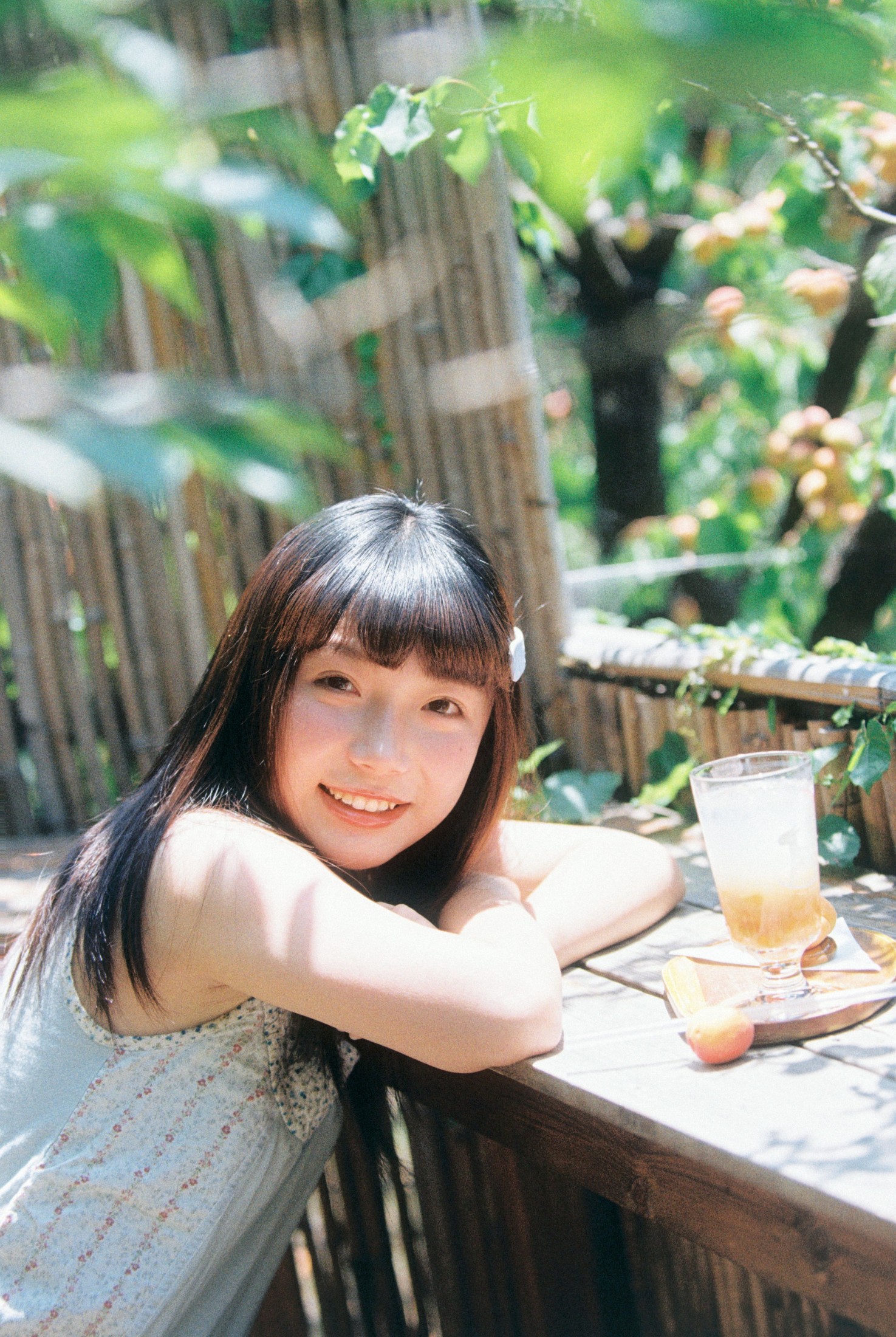 1028 - 《昨日乡村一日游》[26P]