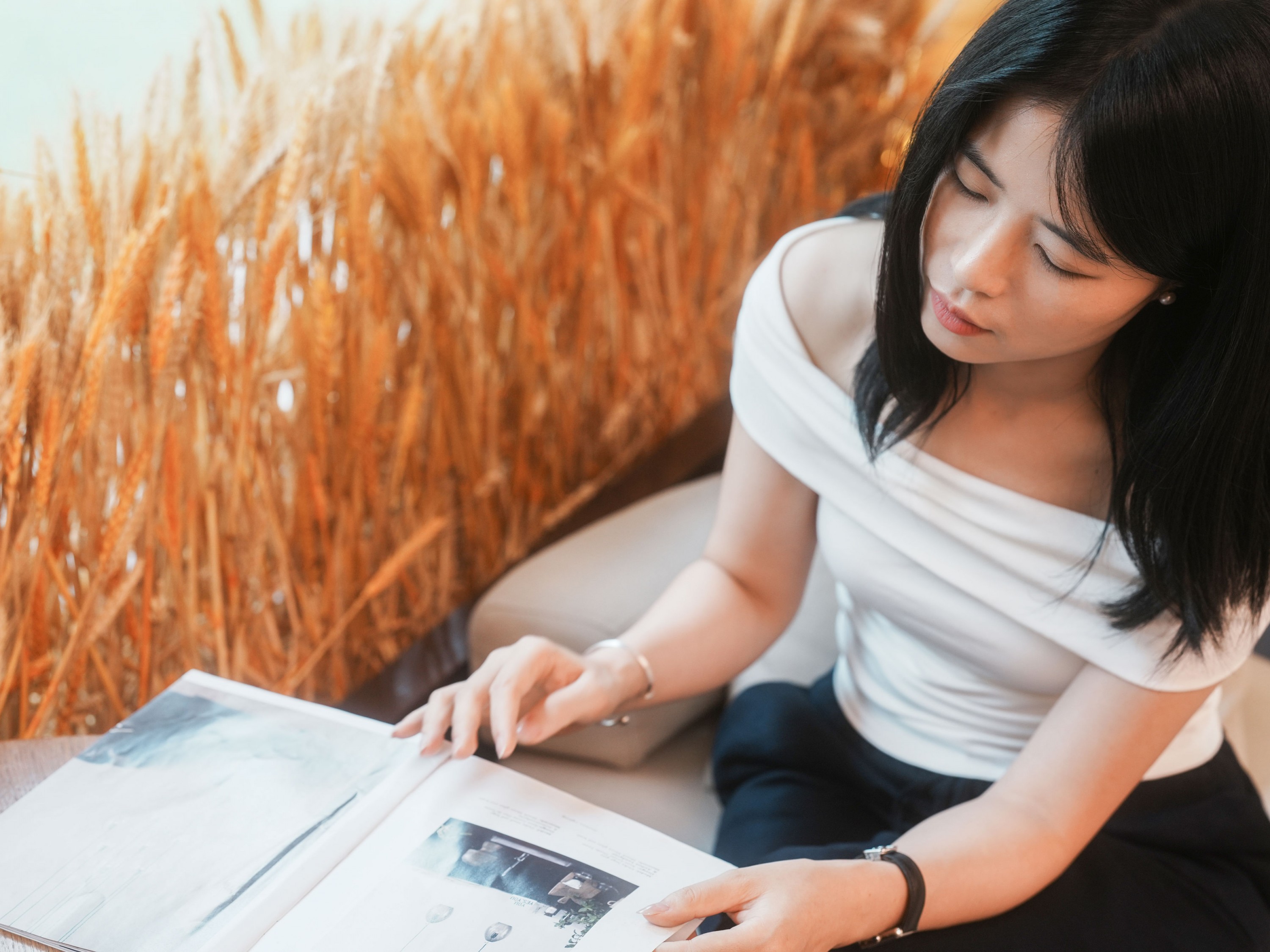 《白色咖啡馆》[18P]