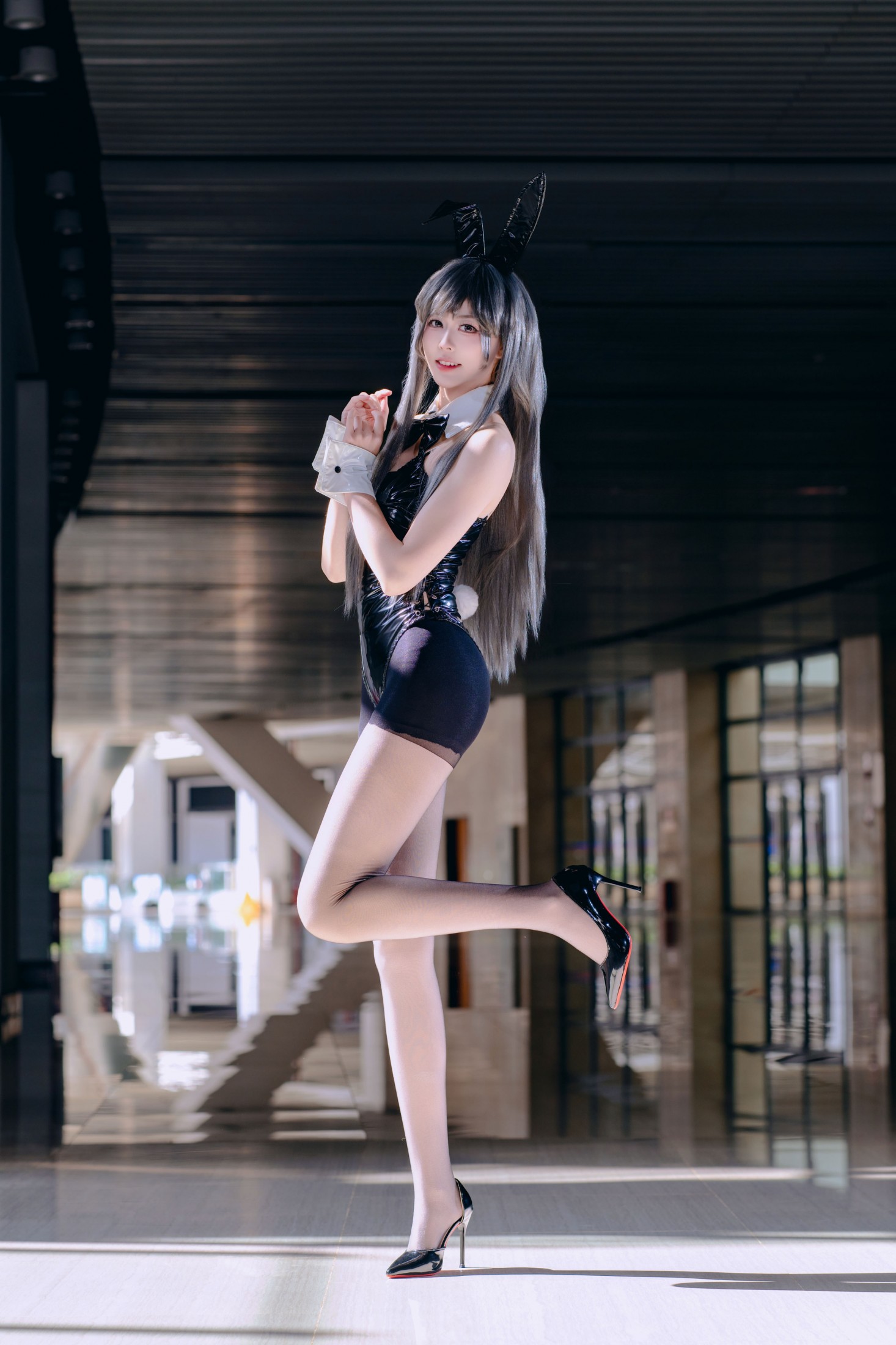 喵喵 - 《cos兔女郎学姐》[32P]