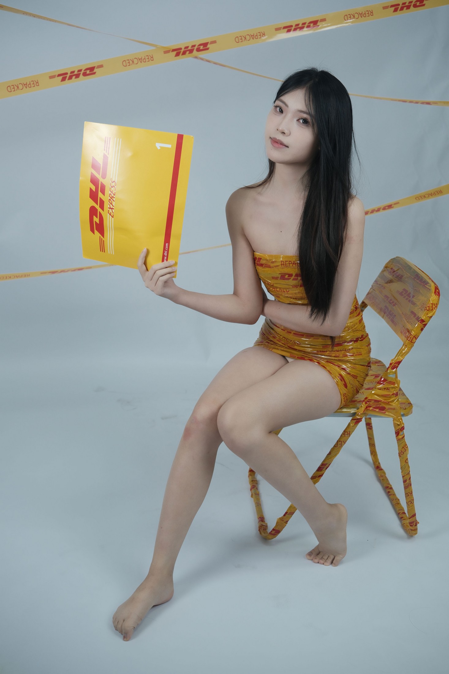 《胶带女郎》[30P]