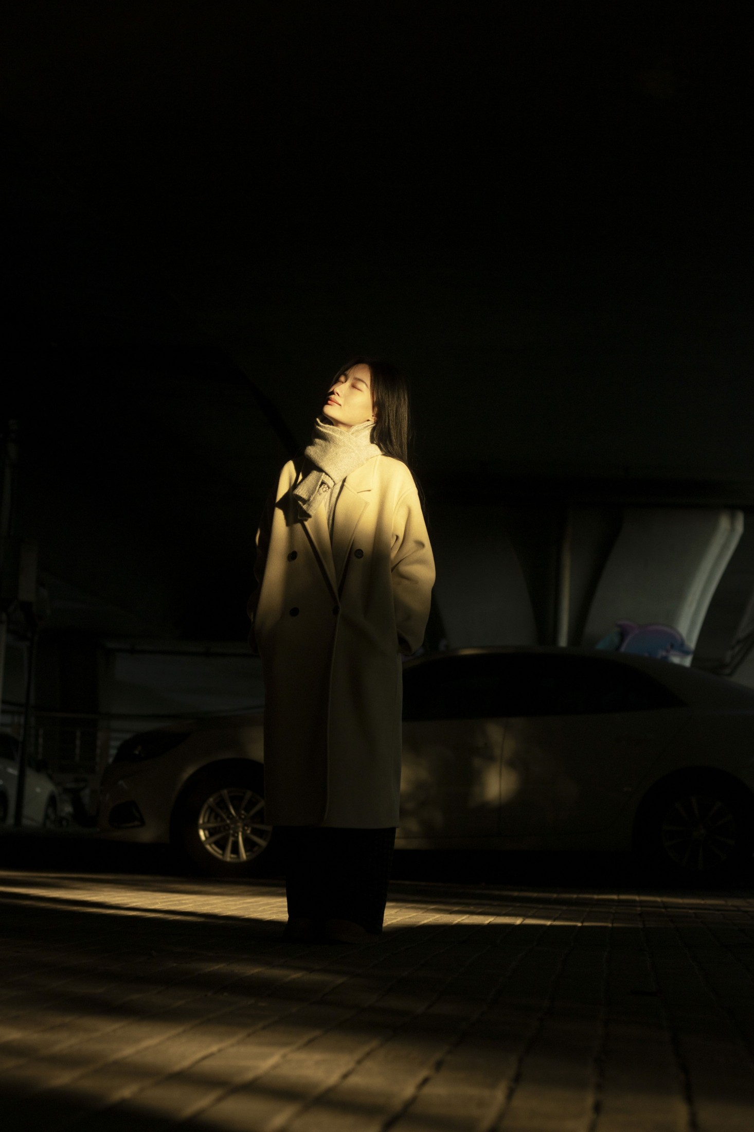 《溺于光影之中》[23P]