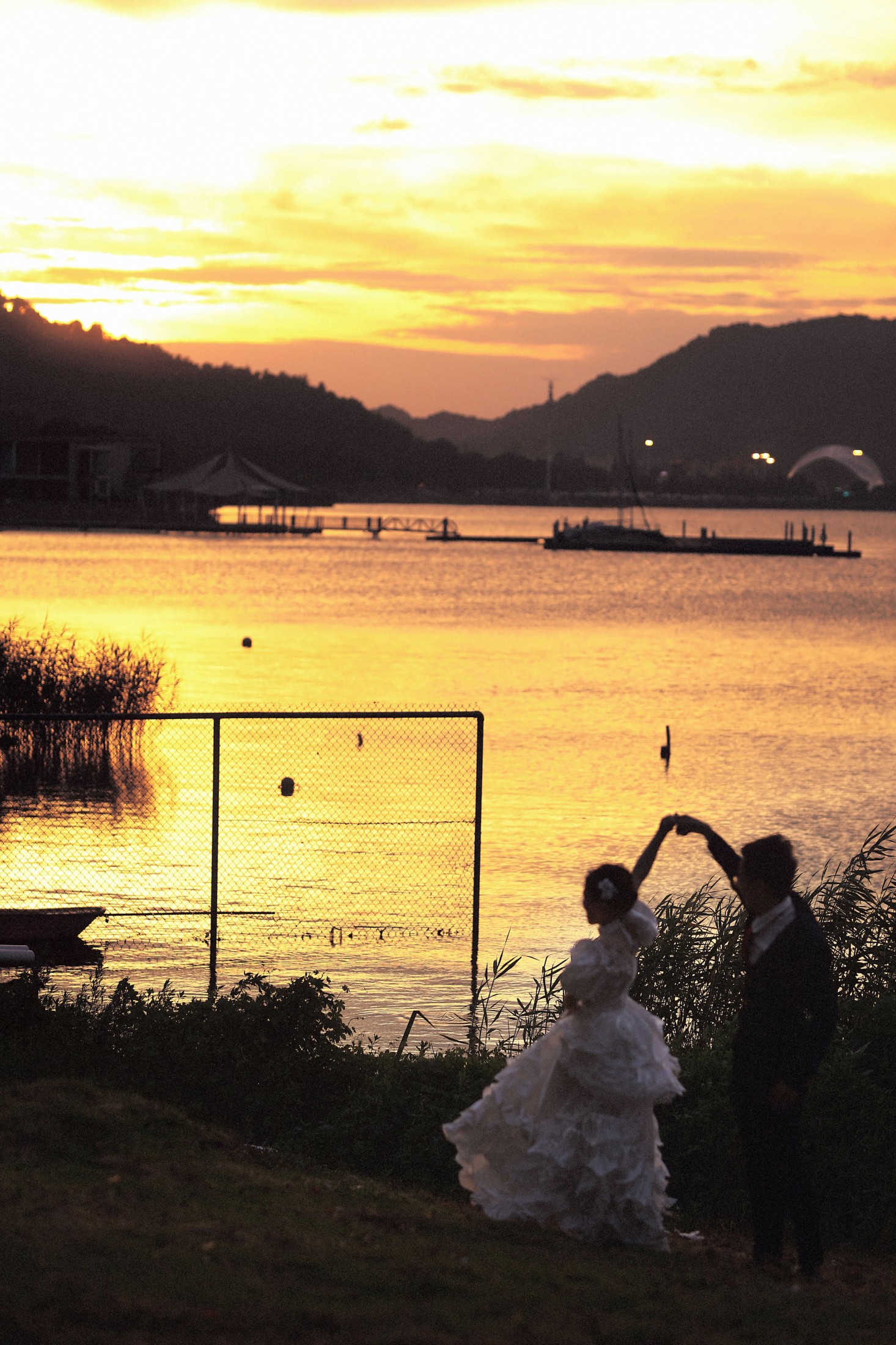 《浪漫海边》[21P]