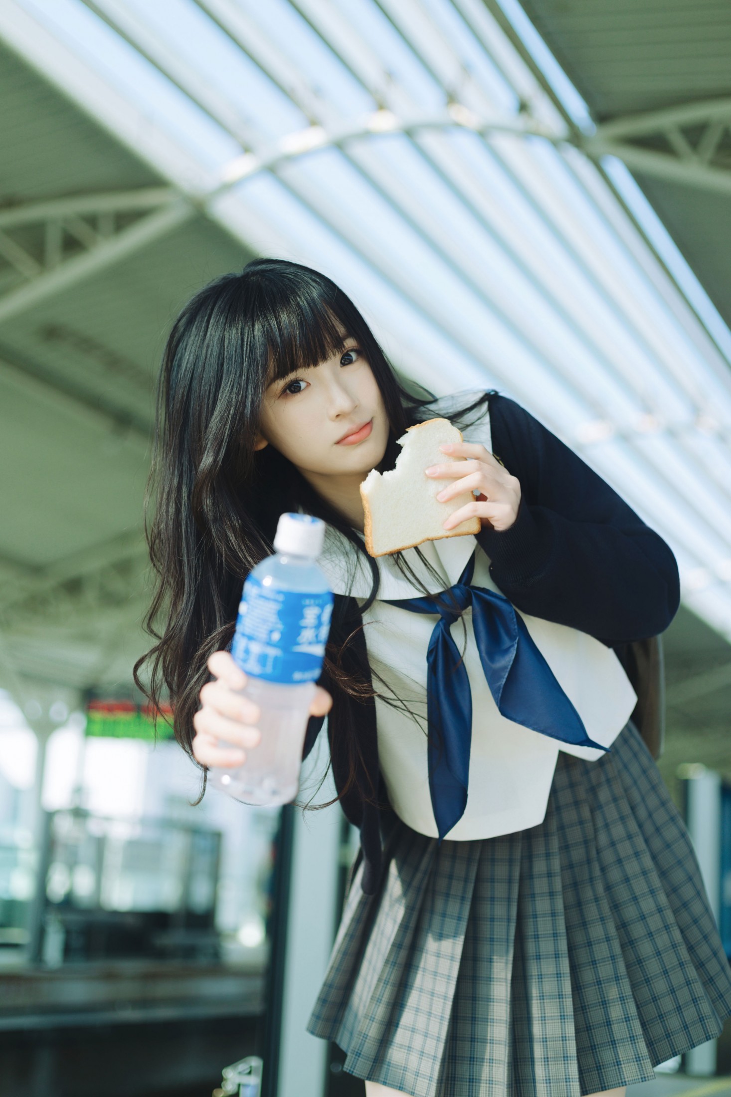 苗苗 - 《上课要迟到啦》[36P]