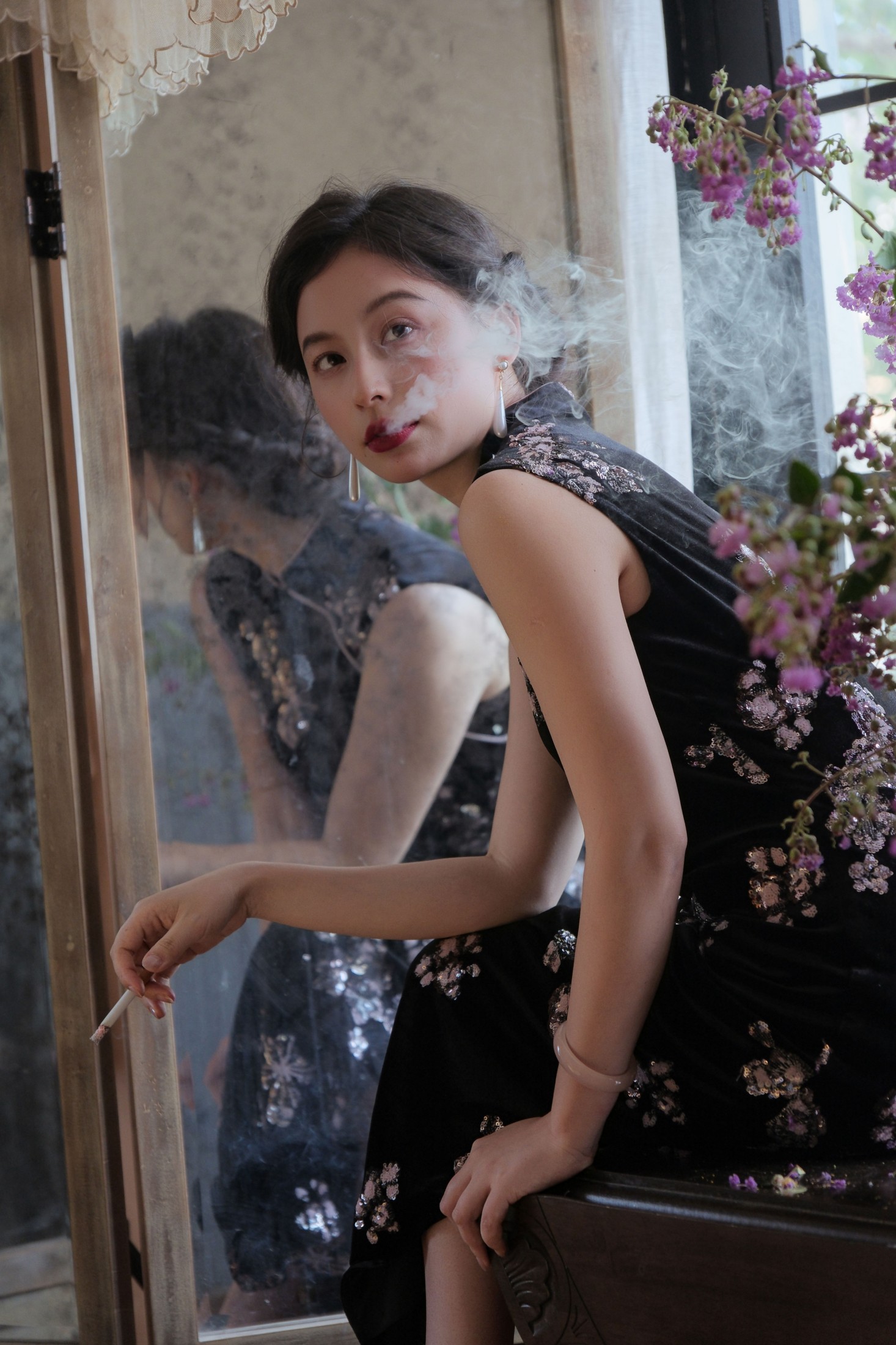 春山 - 《紫薇轻绽，一抹嫣红入画》[11P]