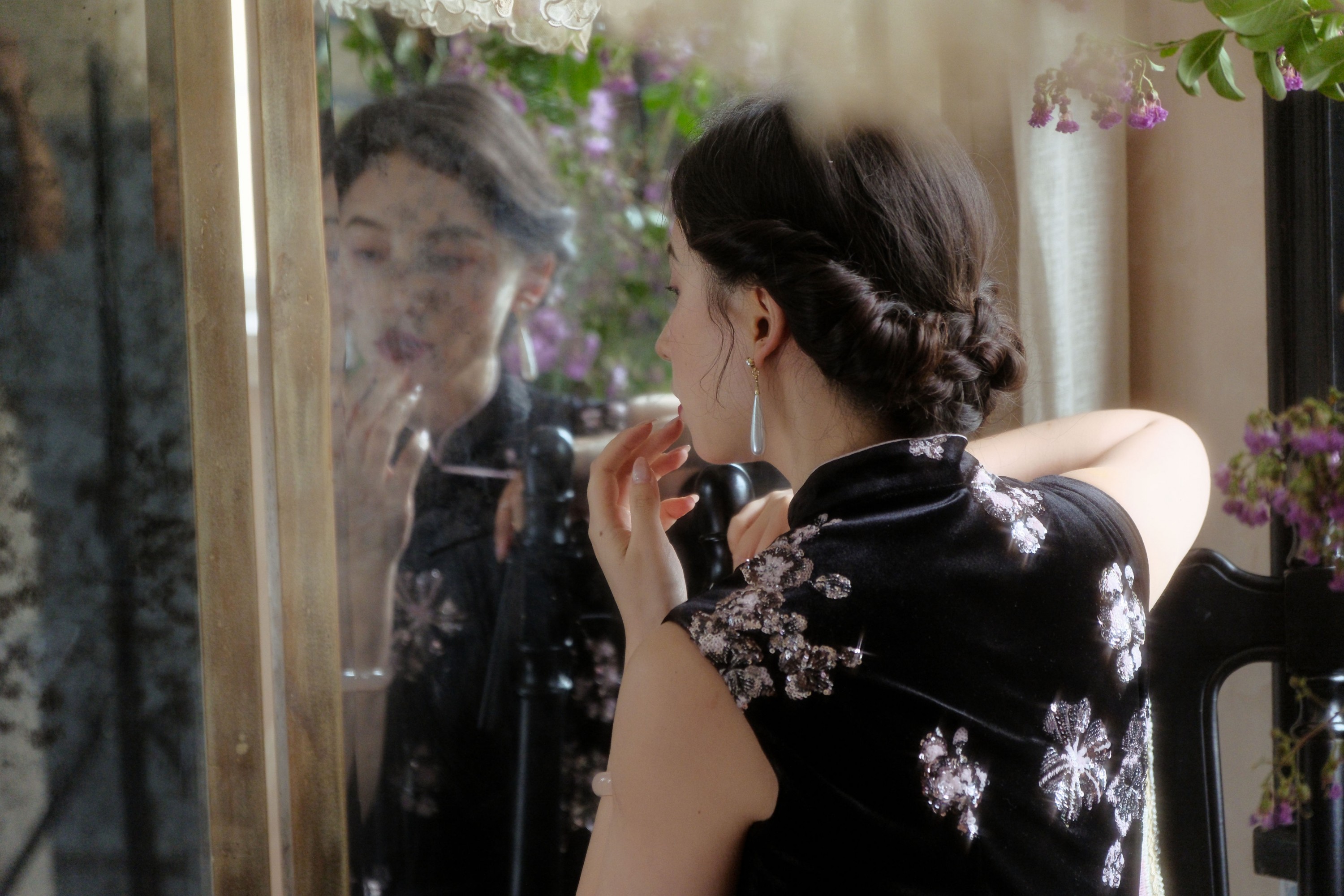 春山 - 《紫薇轻绽，一抹嫣红入画》[11P]