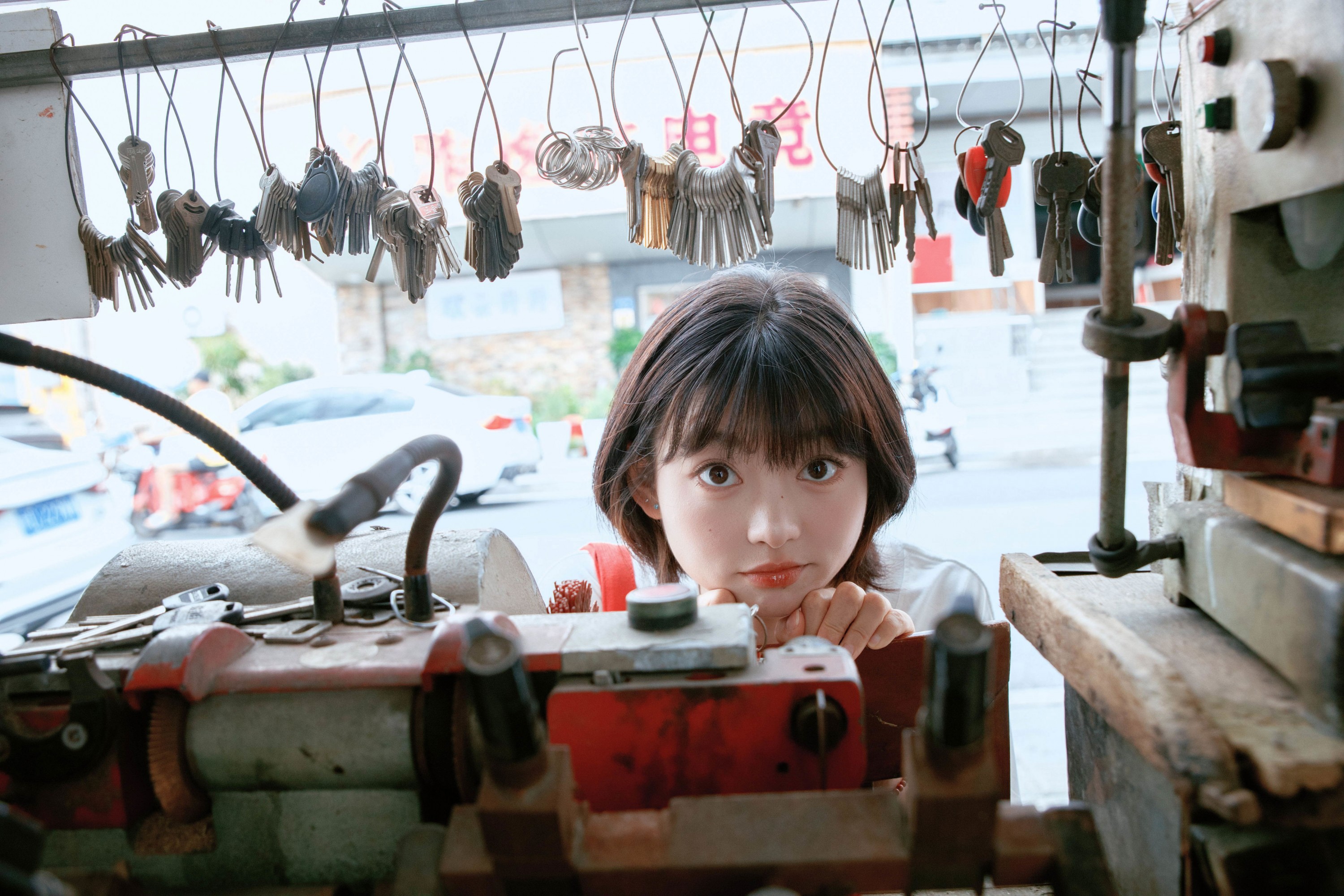 旭旭大王 - 《老街撒欢记》[29P]