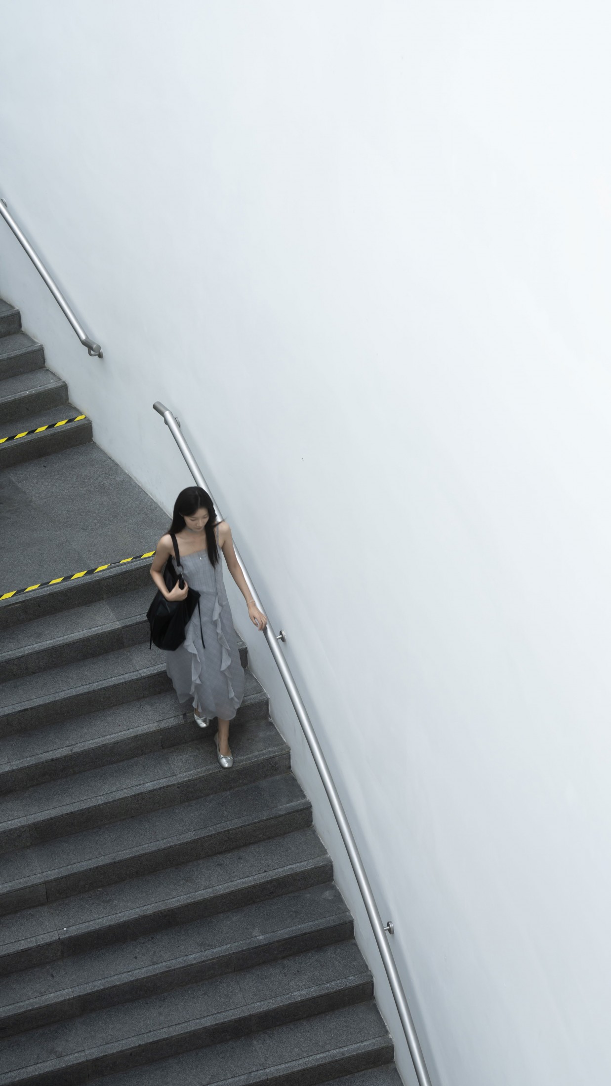 《白色典礼》[39P]