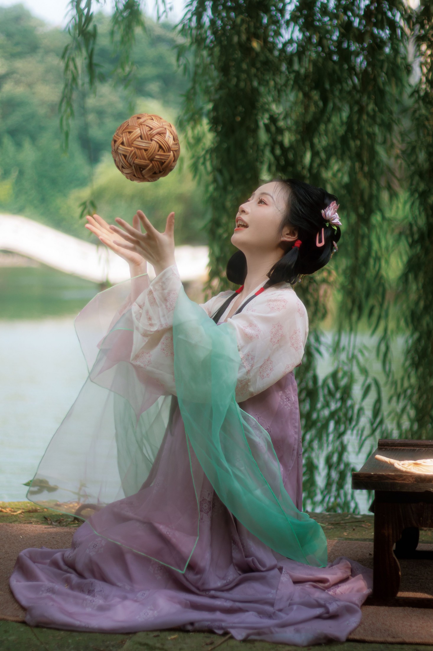 蔸小黄鸡 - 《二月春风》[12P]