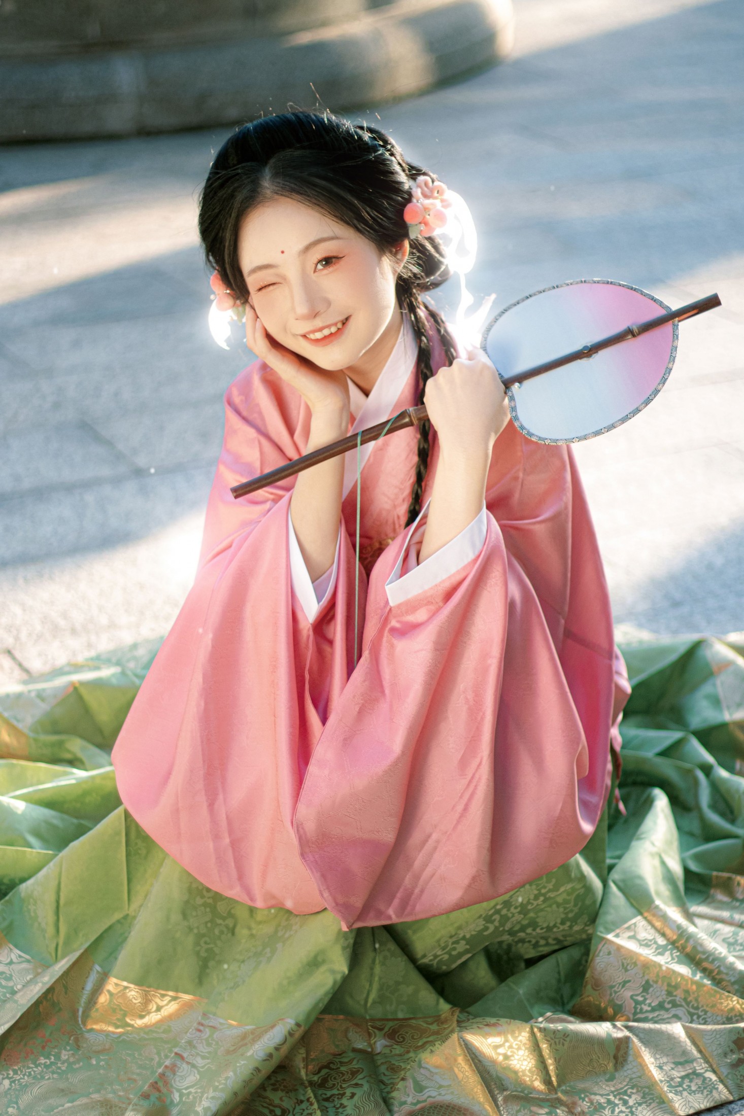 蔸小黄鸡 - 《明制也能可可爱爱》[9P]