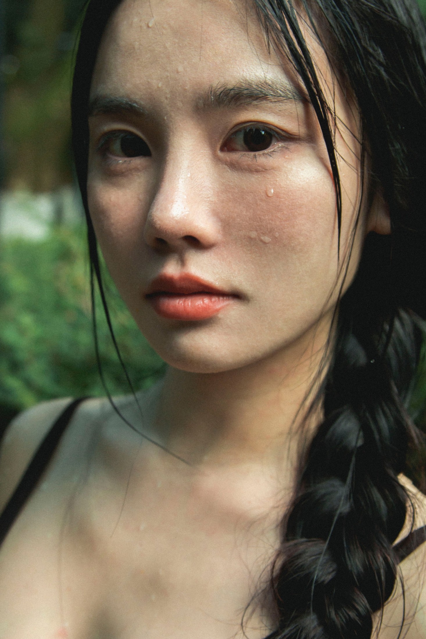 《雨中百合》[33P]