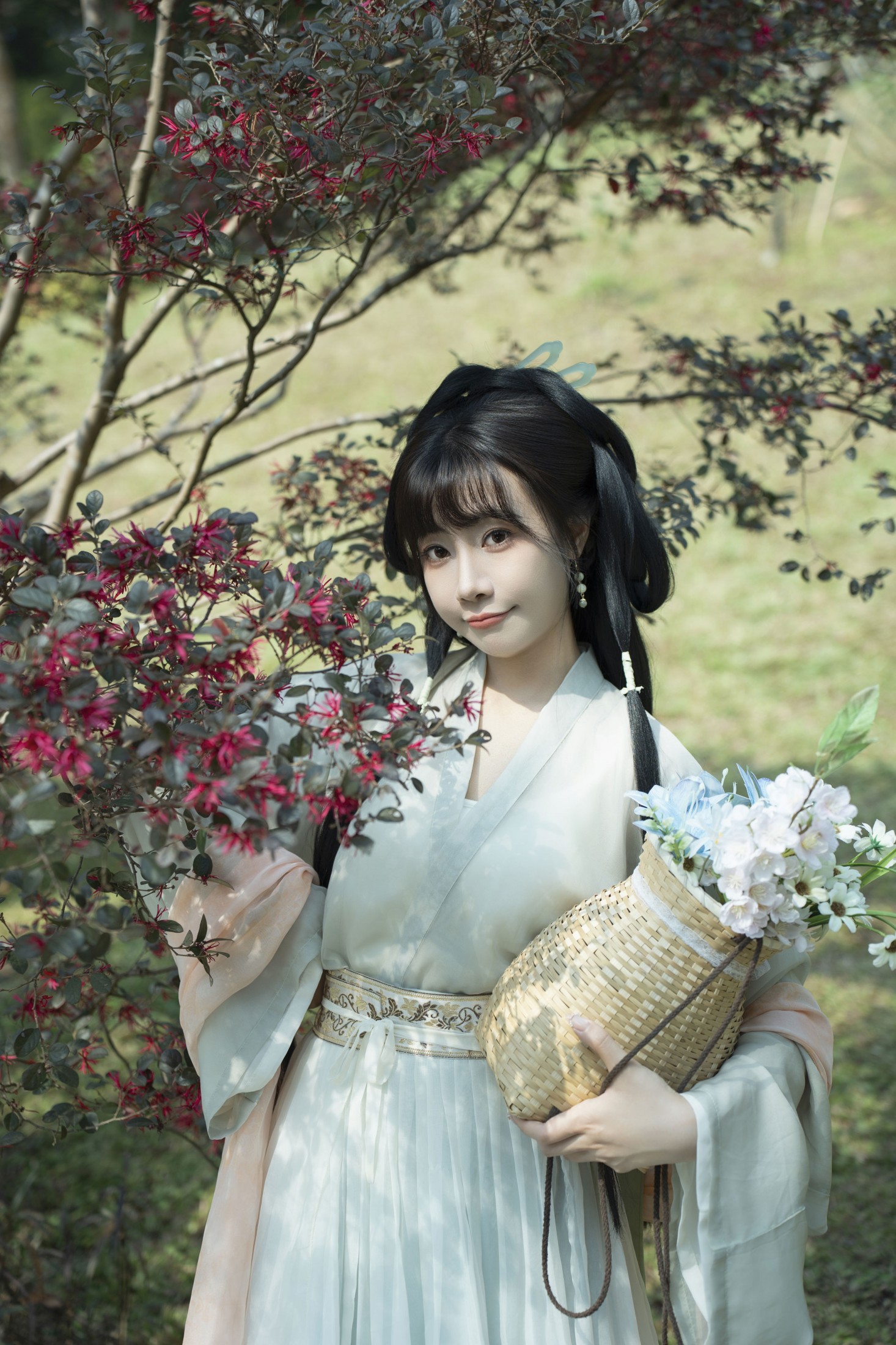 木马斑斑mua - 《穿清冷风拍两种风格》[20P]