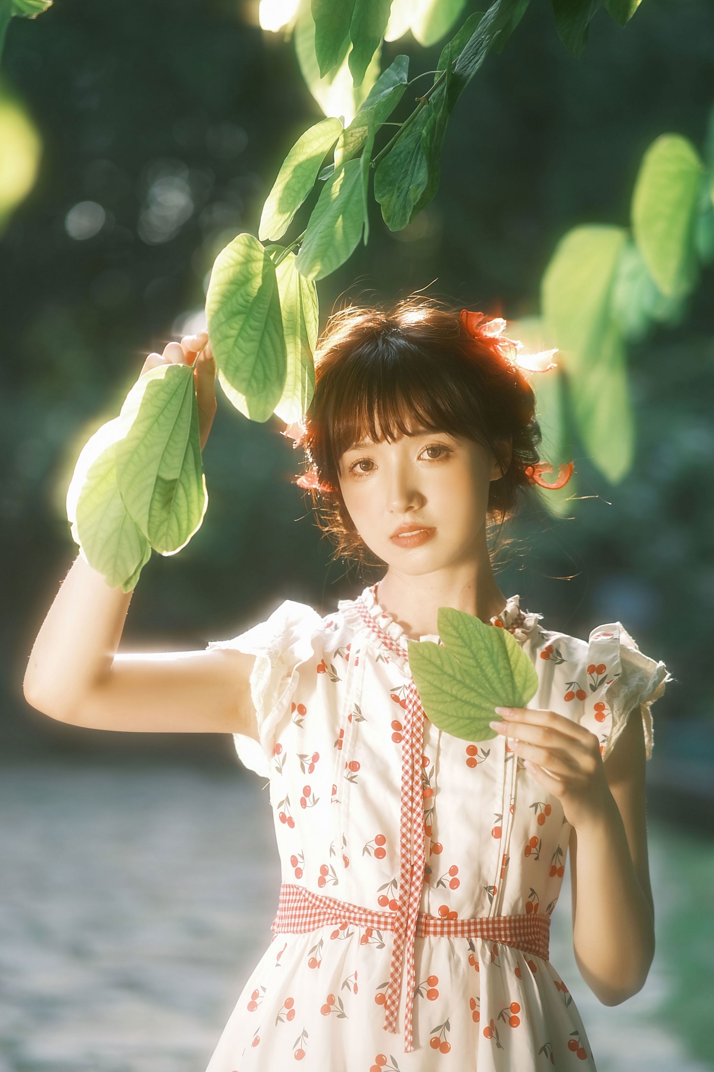 阳曦 – 《红石榴之恋》[14P]