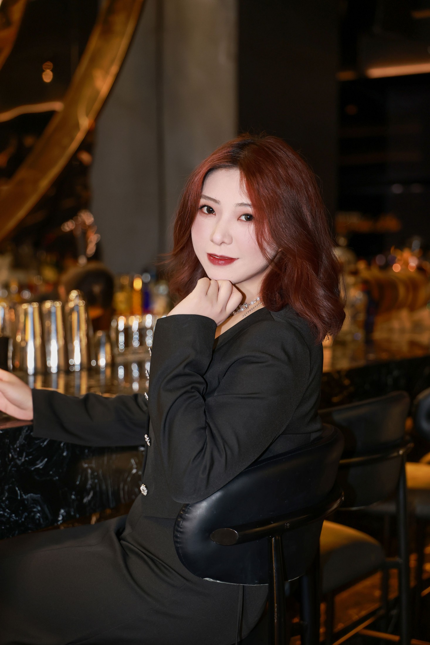 《微醺优雅，高级，酒吧氛围感人像》[31P]