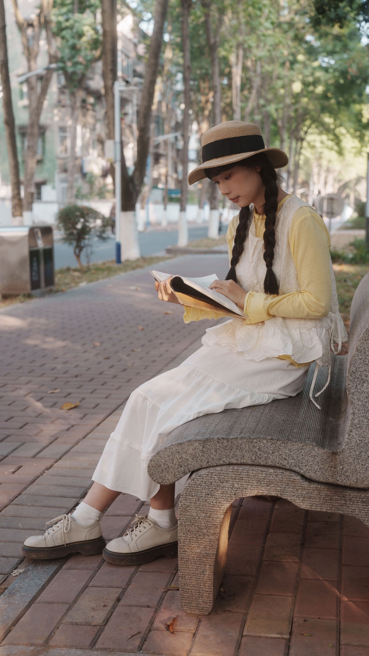 南伊 - 《旧小区午后》[31P]