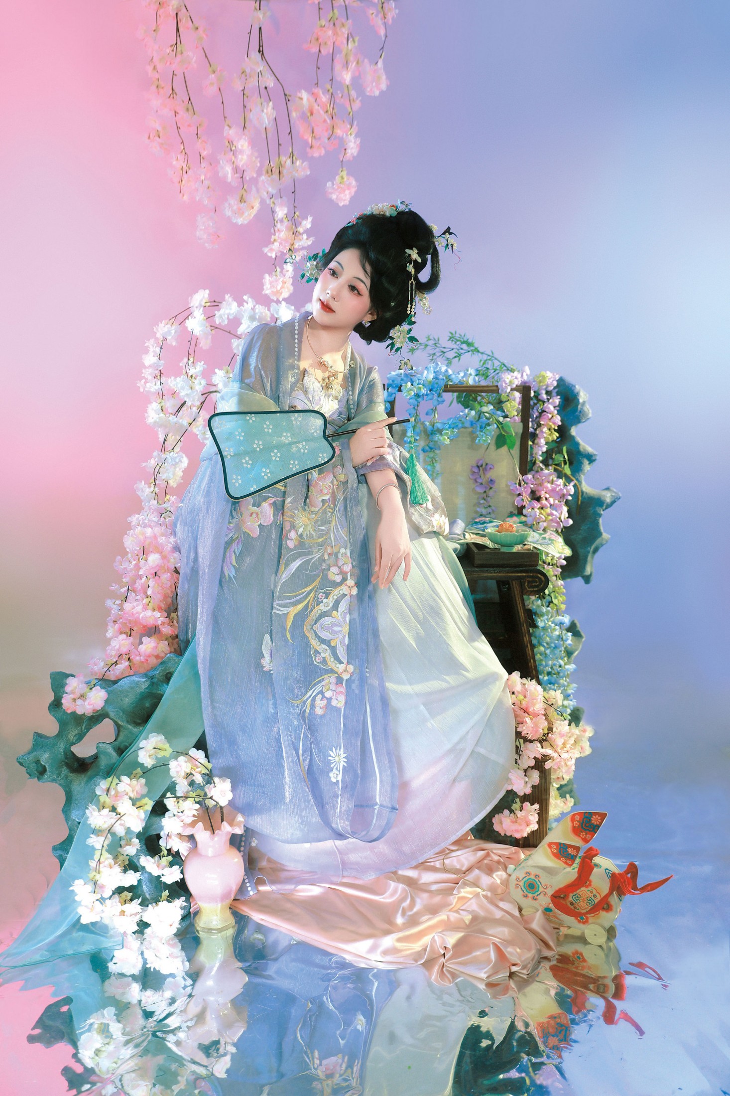 赵噗噗 - 《紫色很有韵味》[9P]