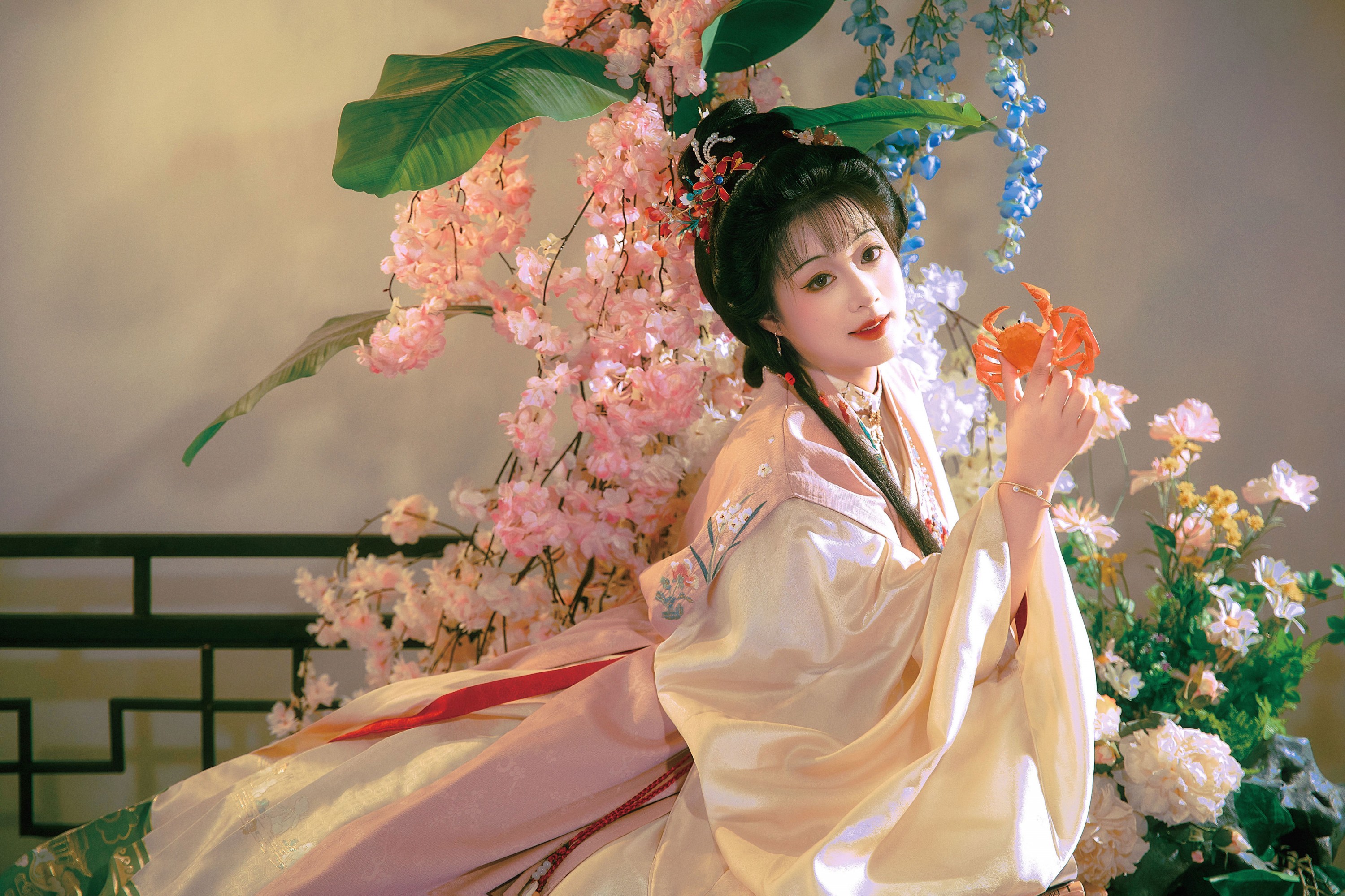 赵噗噗 - 《繁花如锦觅安宁》[15P]