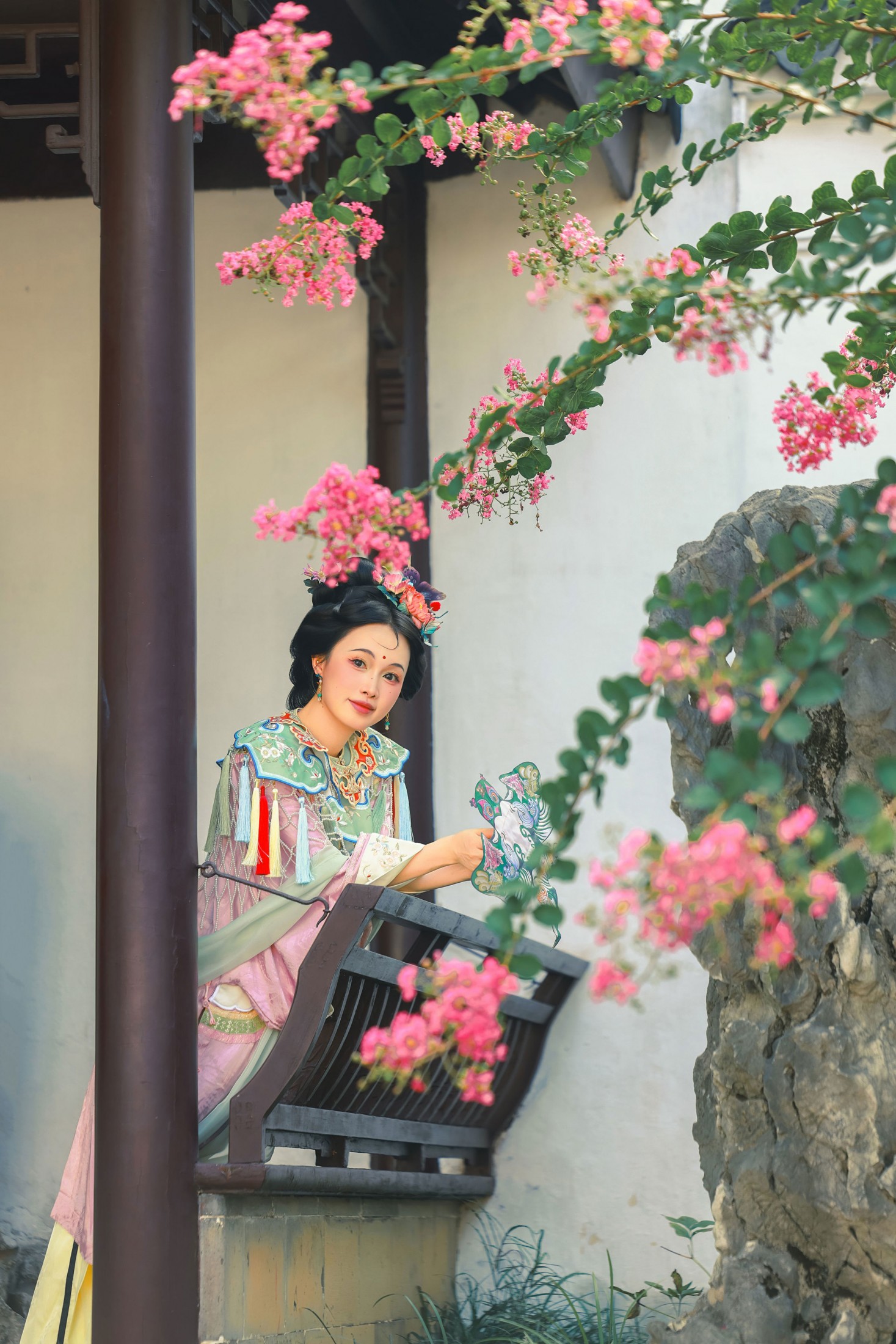 酸奶加心好好次 - 《夏日的紫薇花》[15P]