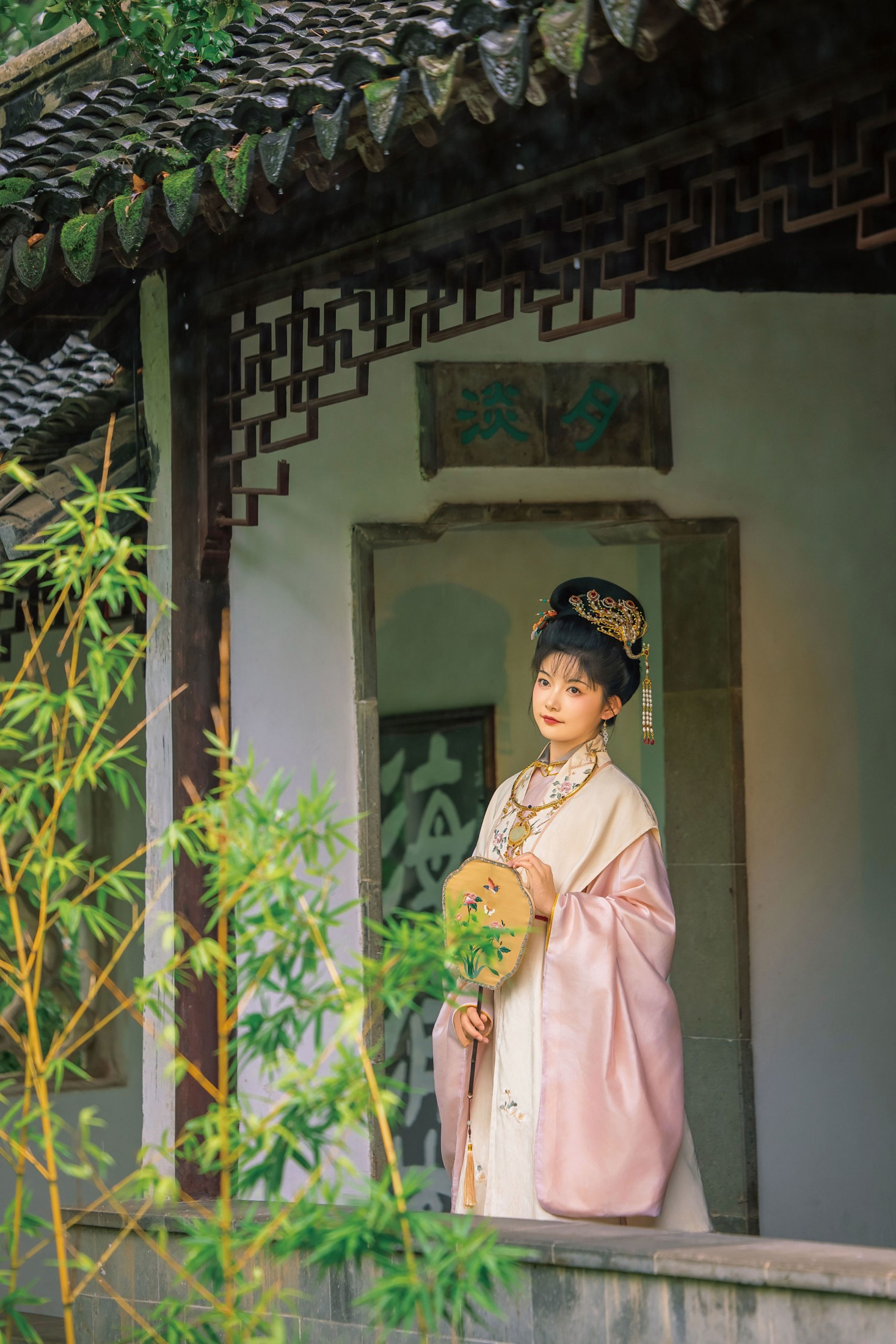 《宝钗宝钗》[17P]