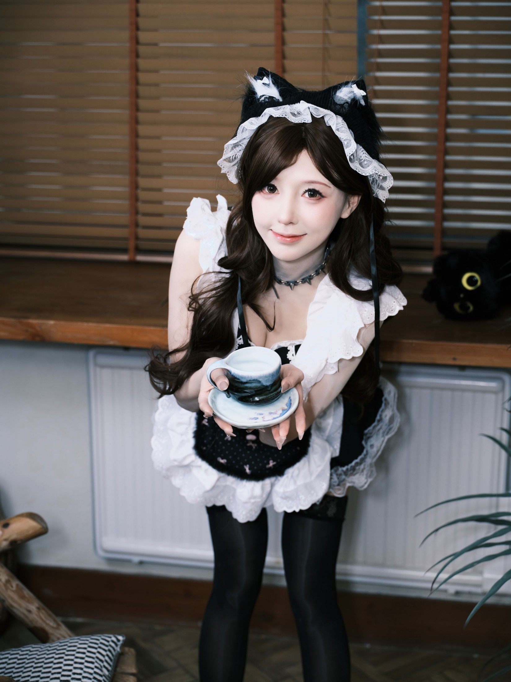 夏树友人帐 - 《主人不在家顽皮女仆树哥的摸鱼时光》[24P]