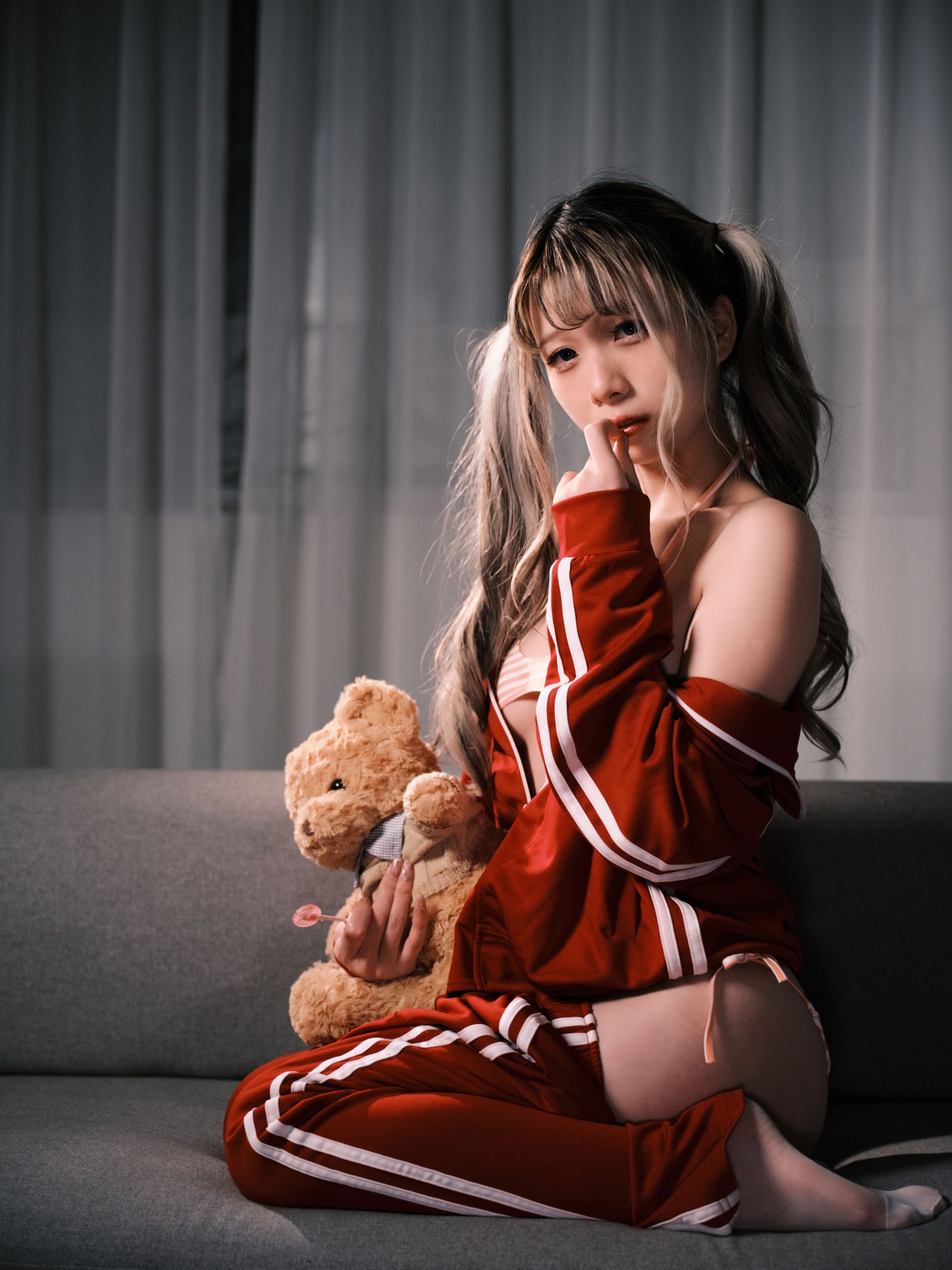 琴玖久 - 《运动服宅女》[12P]