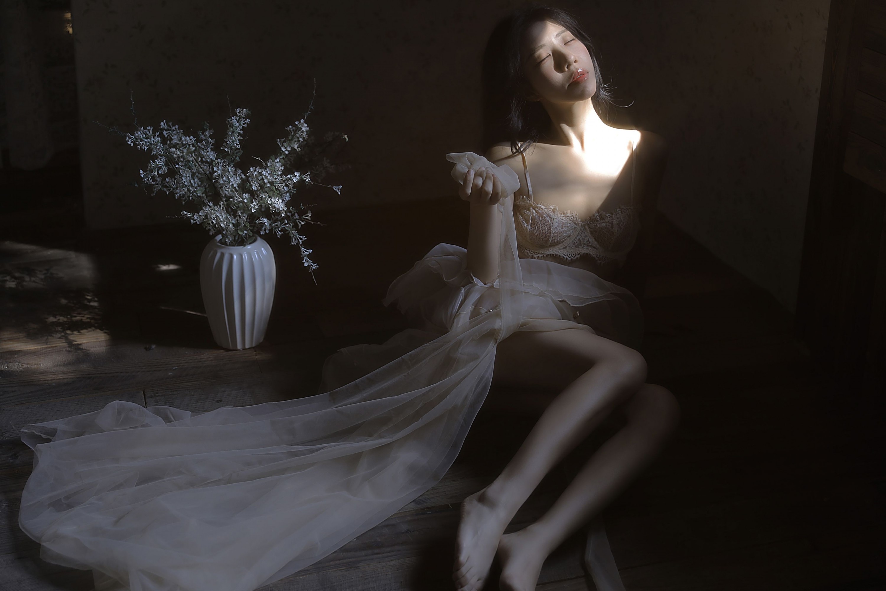 野生模特园子 - 《薄暮似的午后》[15P]