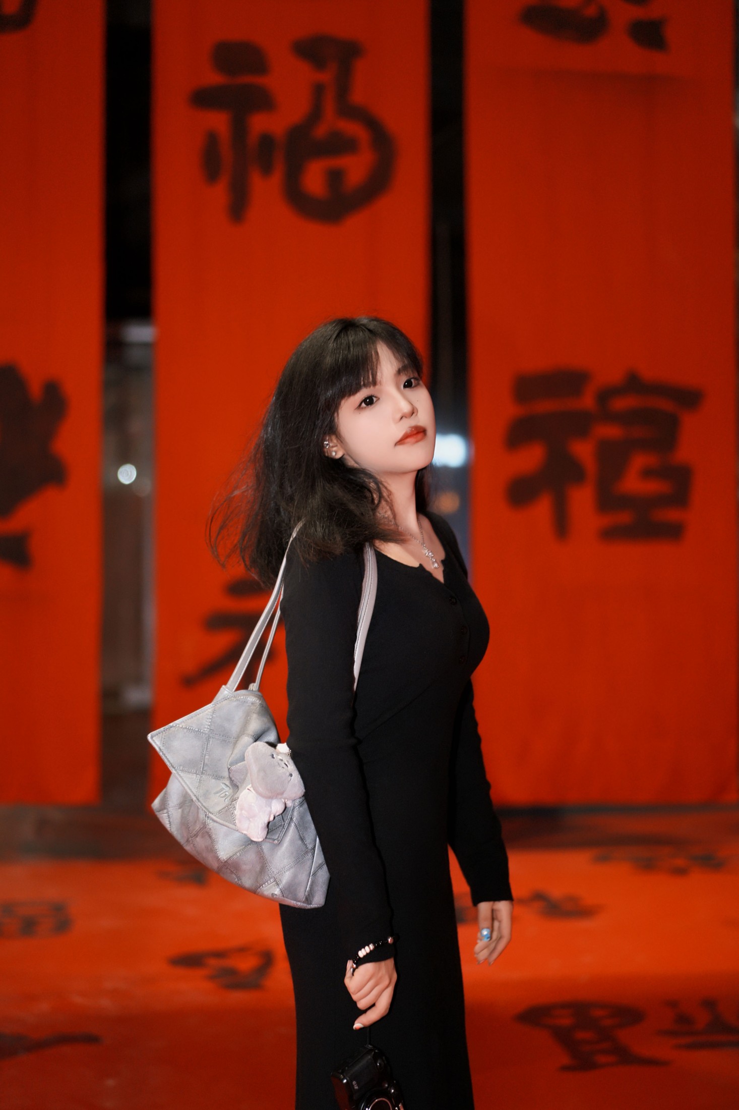 lliayi - 《深圳新春限定红》[11P]