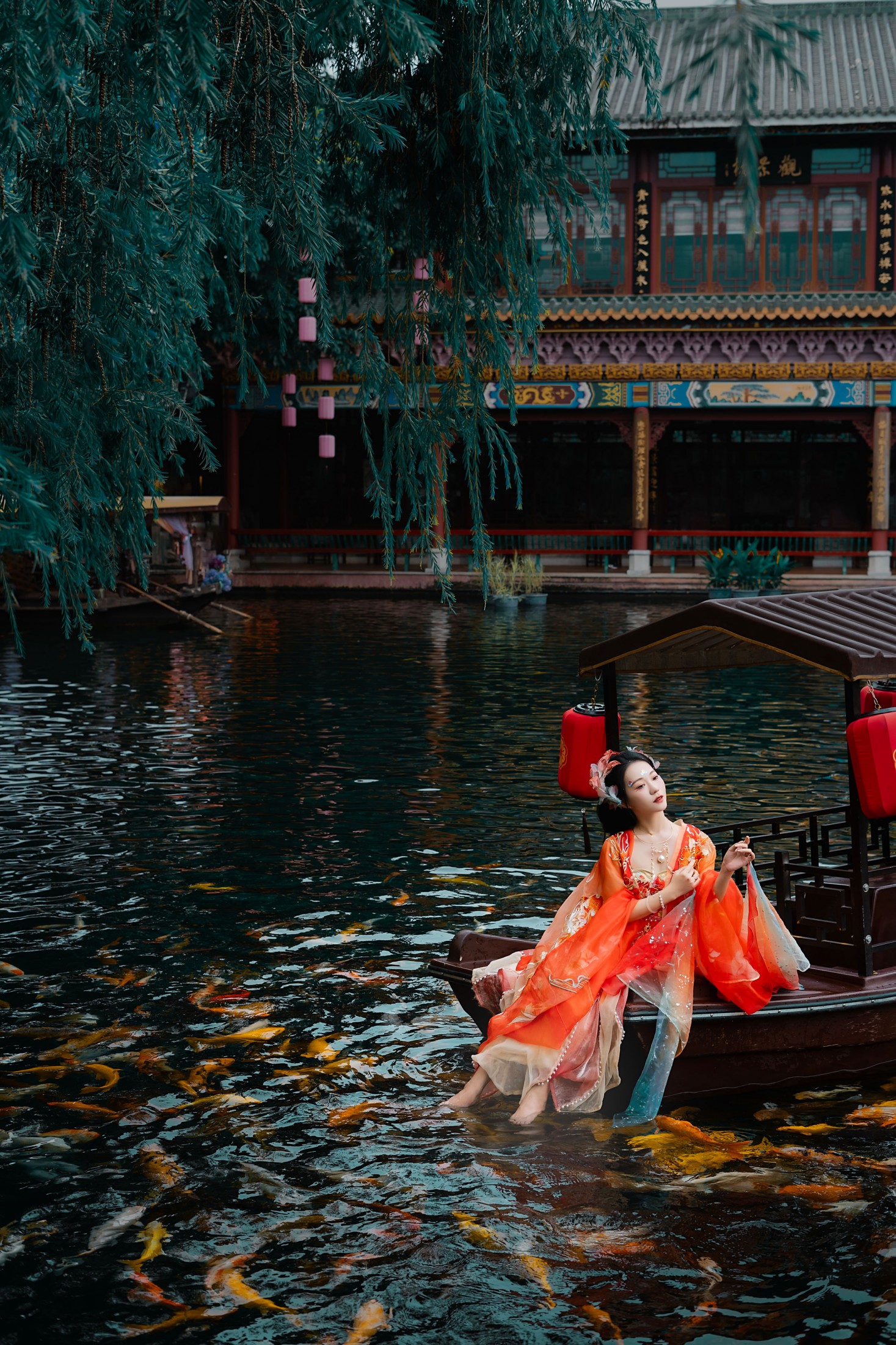 無月 - 《锦鲤少女》[12P]