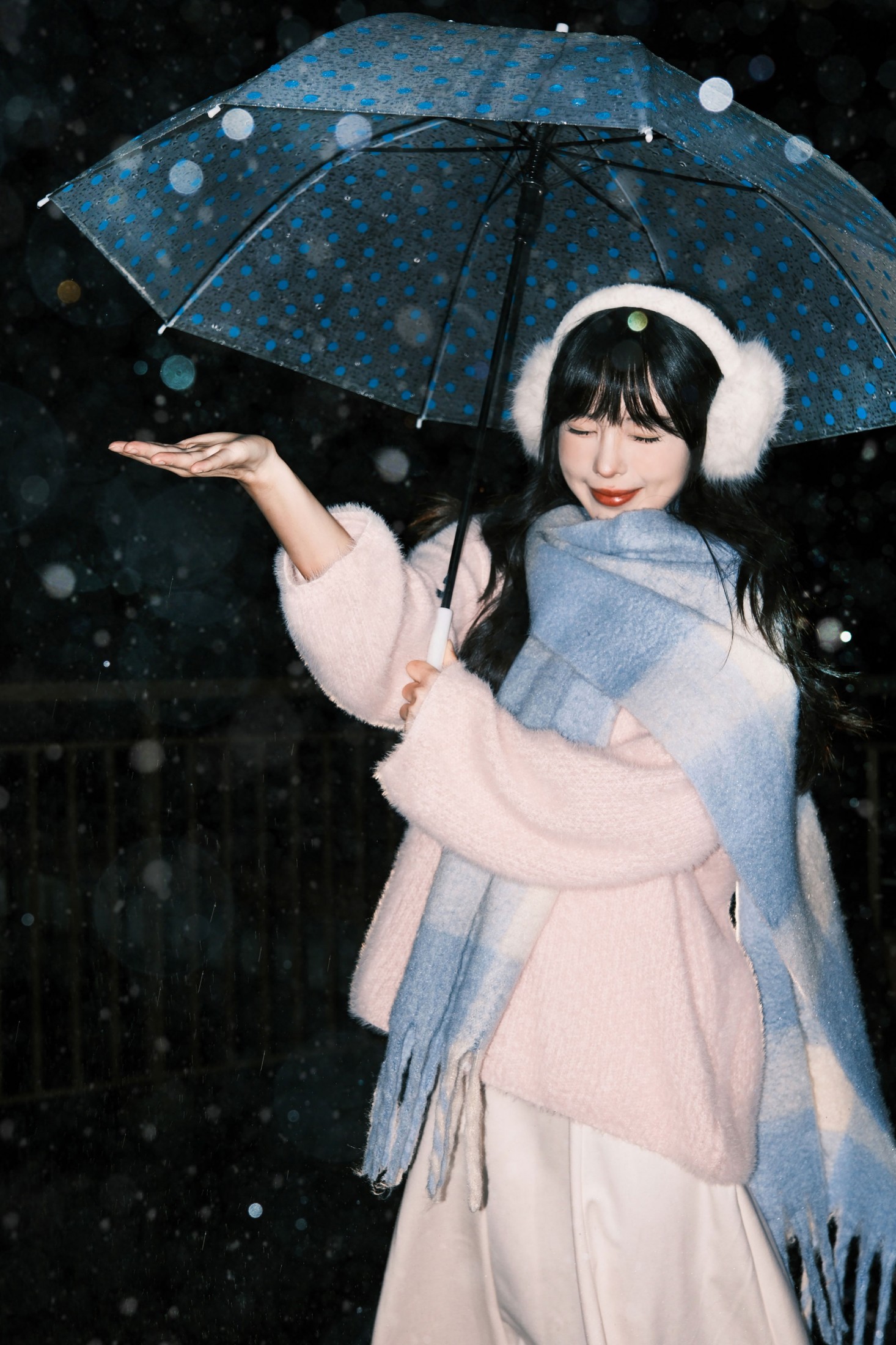 四月泡芙 - 《我在细雨里漫游》[9P]