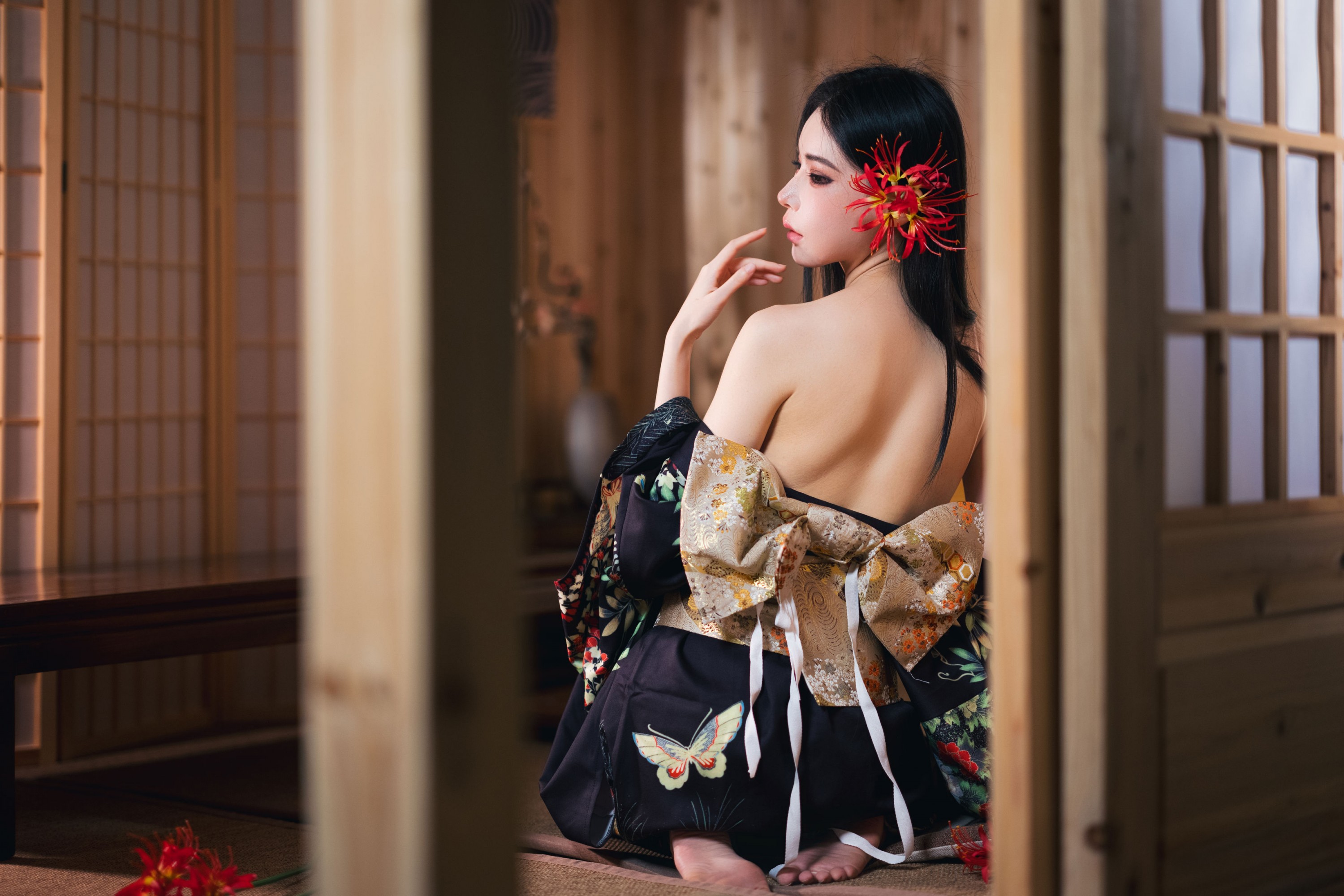 小野Viki - 《黑道千金》[12P]