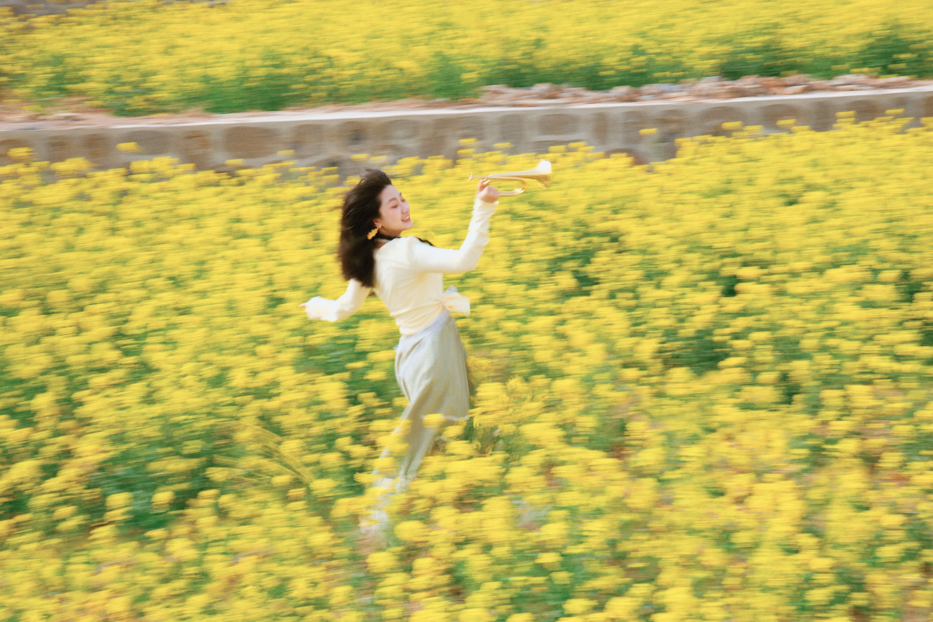 《黄色的生命力》[14P]