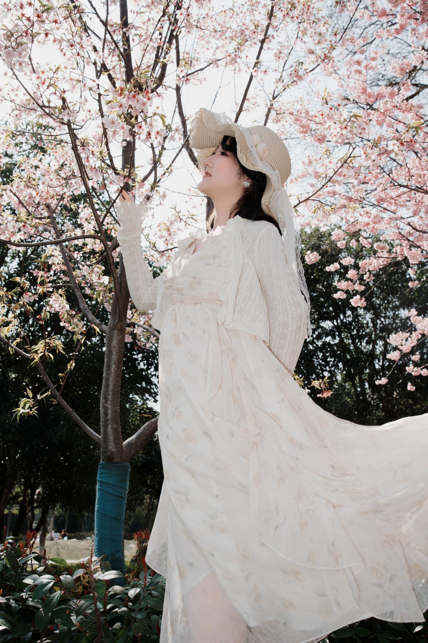 《樱色心动》[24P]