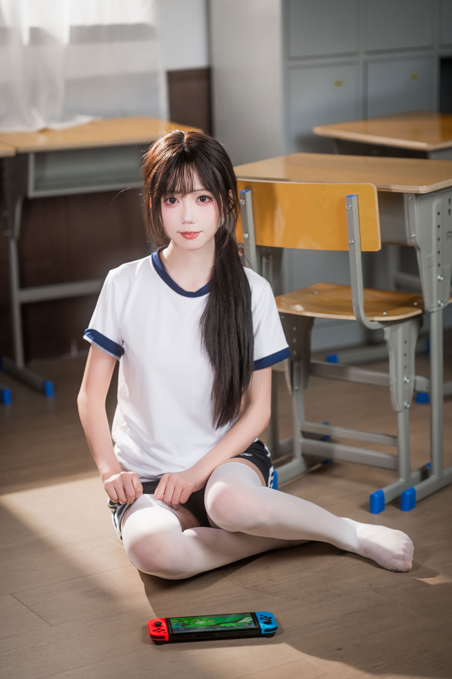 万鲨鲨 - 《体操服少女》[22P]