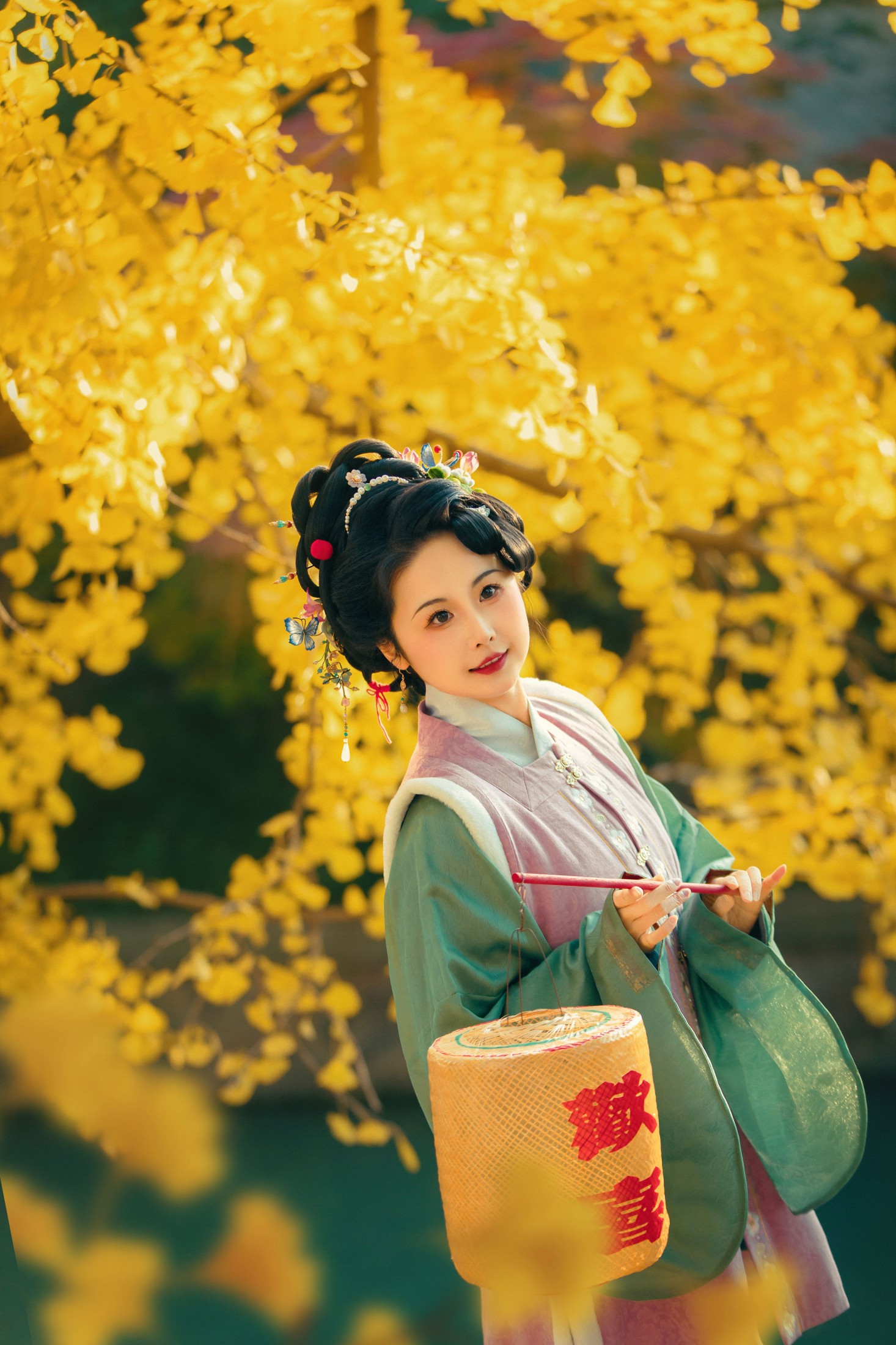 橘芙芙 - 《银杏和枫叶》[18P]