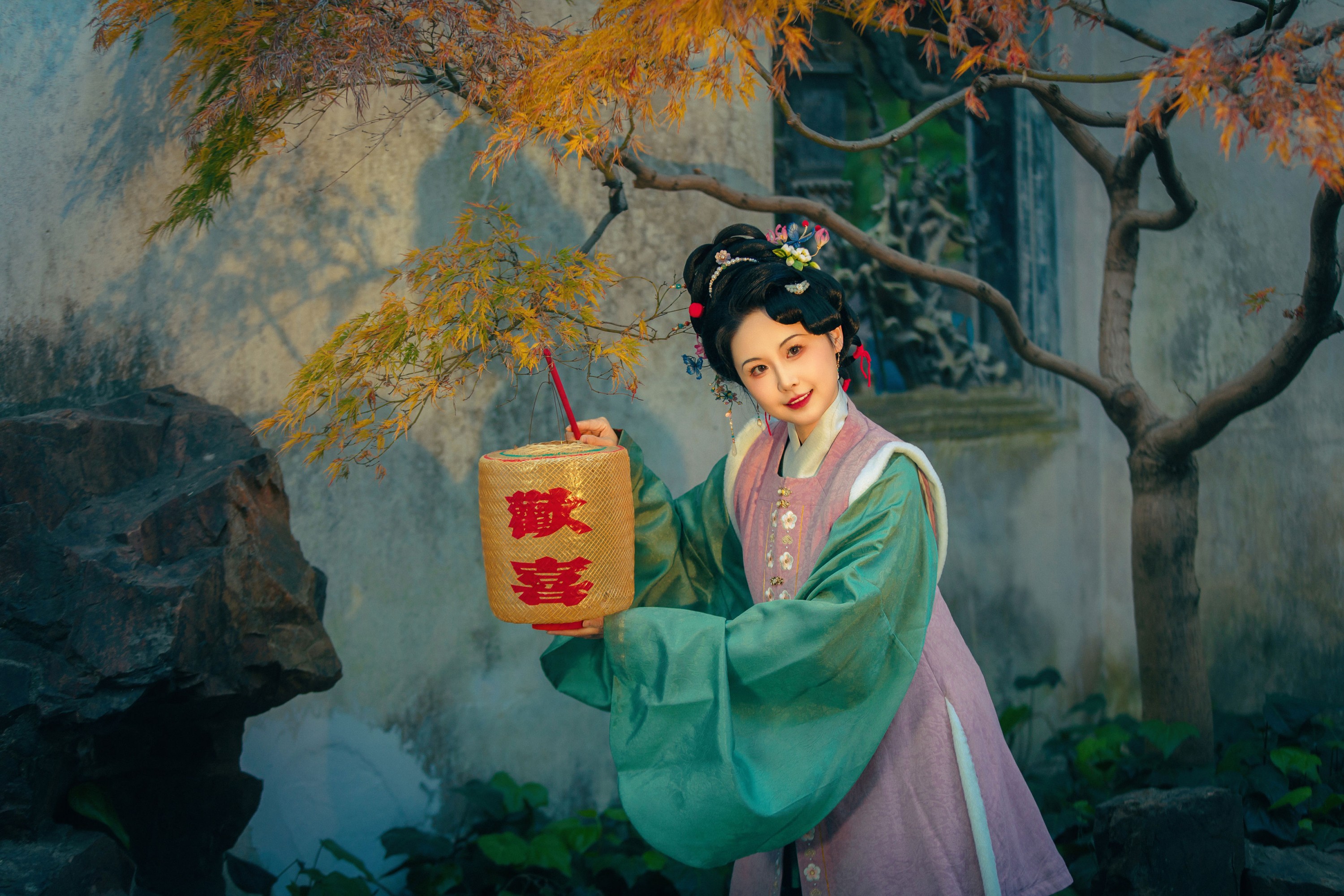 橘芙芙 - 《银杏和枫叶》[18P]