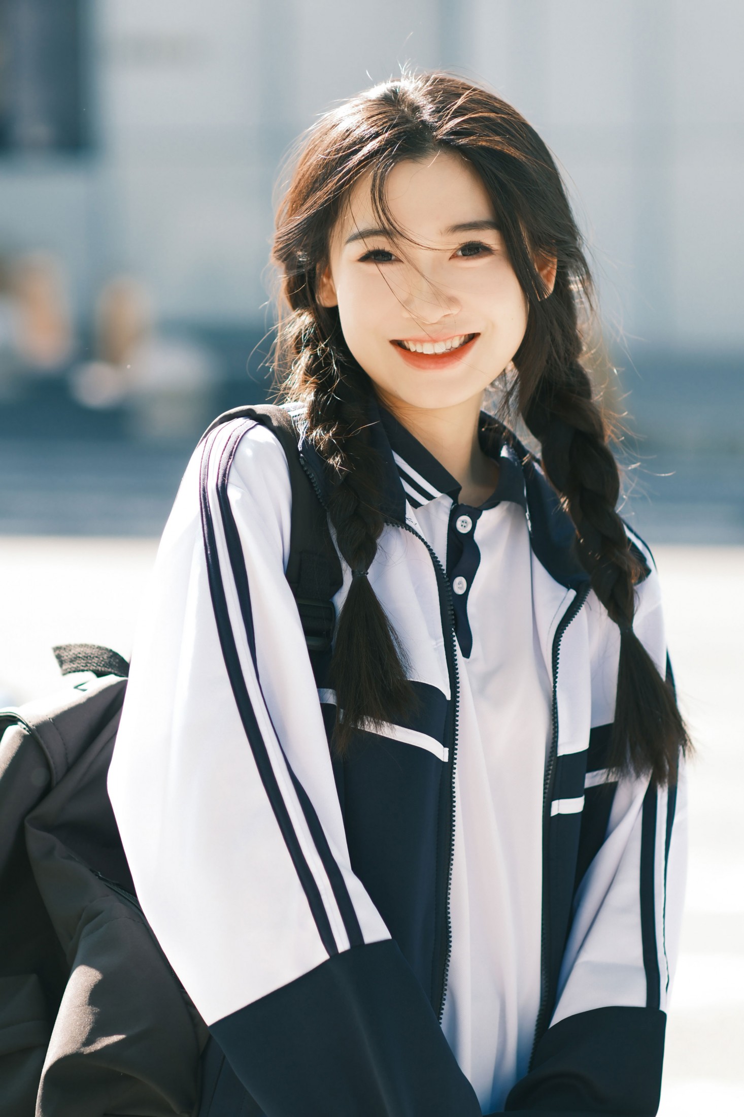 快乐的宝贝 – 《青春的尽头从来不是18岁》[9P]