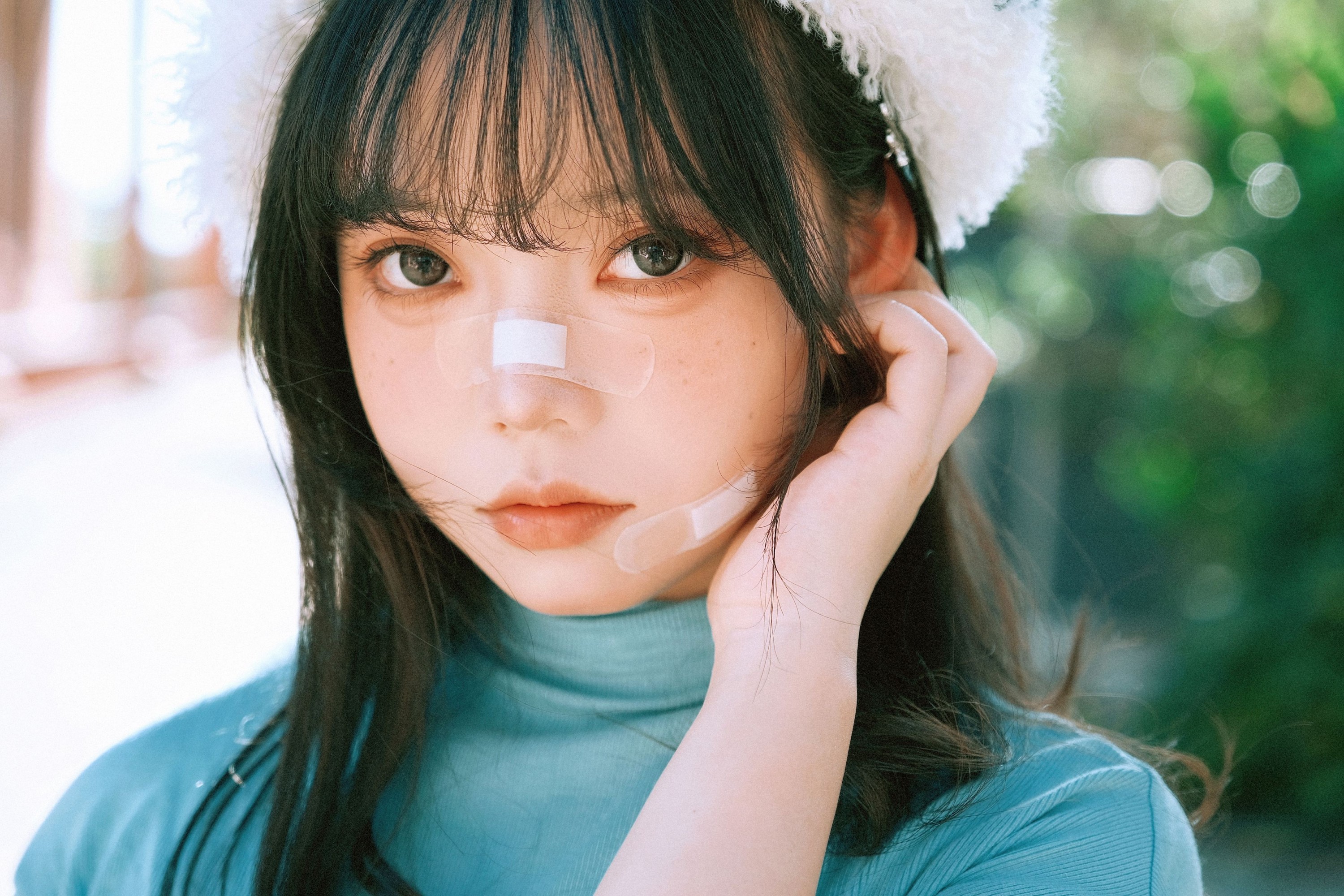 贝贝不睡觉 – 《破茧》[16P]