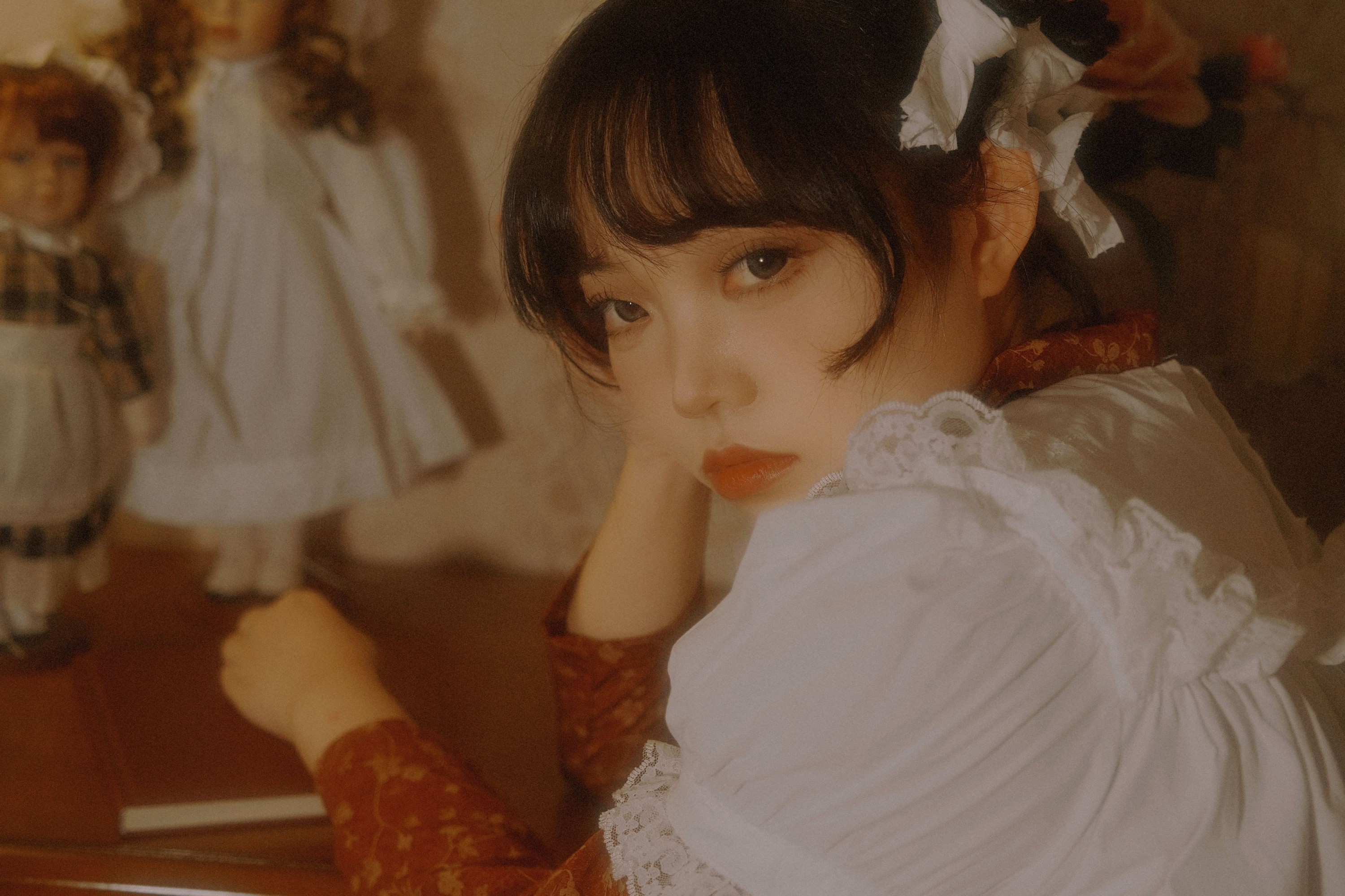 贝贝不睡觉 - 《复古小屋》[30P]