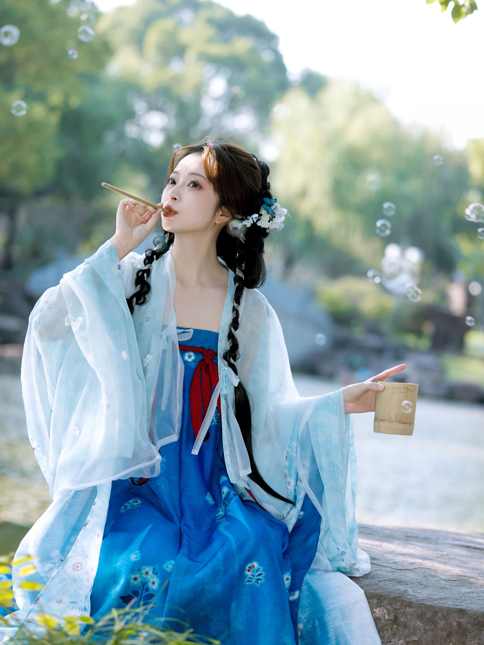 欢欢 - 《清甜少女汉服外景》[12P]