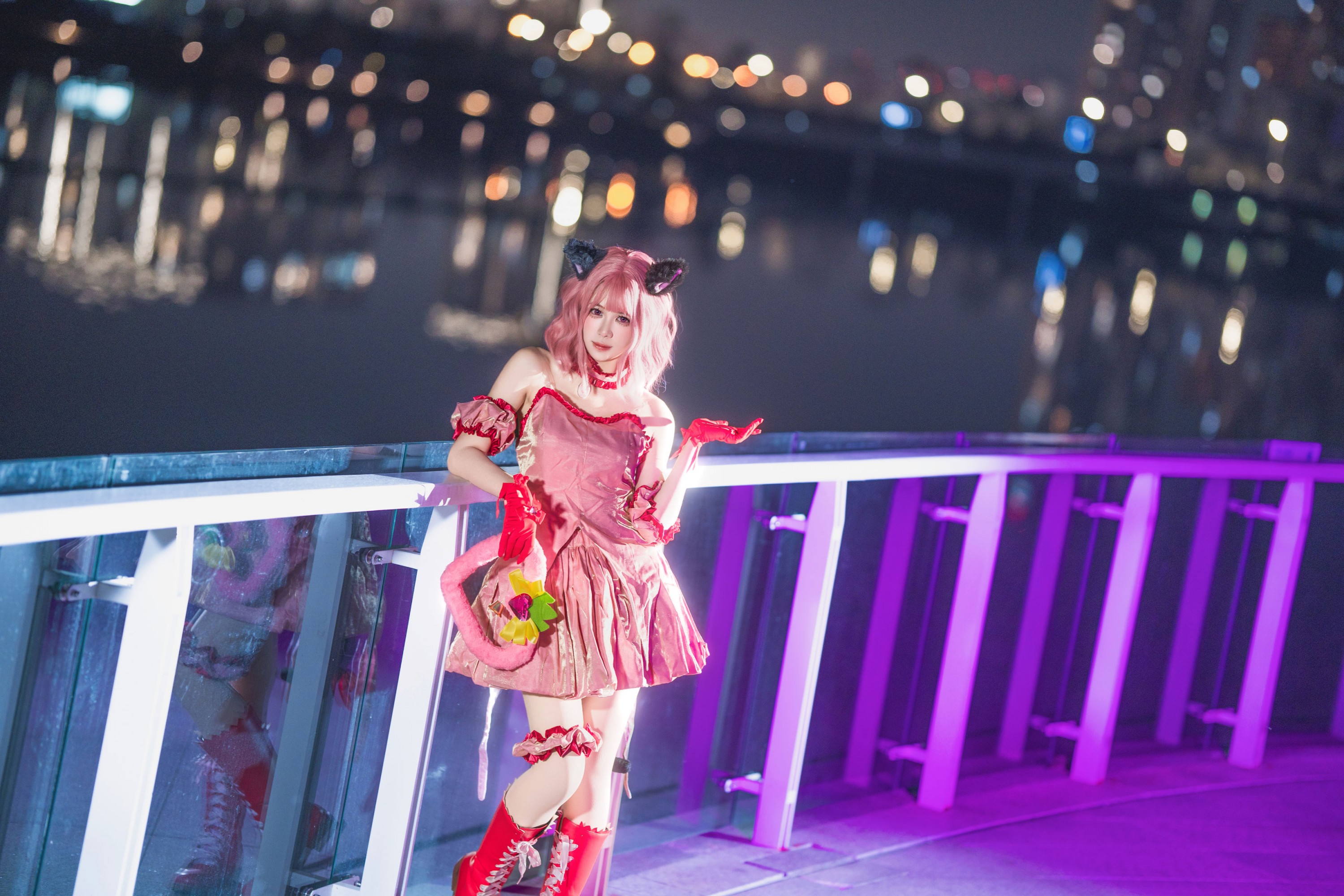 鲨鲨不在 - 《桃宫莓哇》[21P]