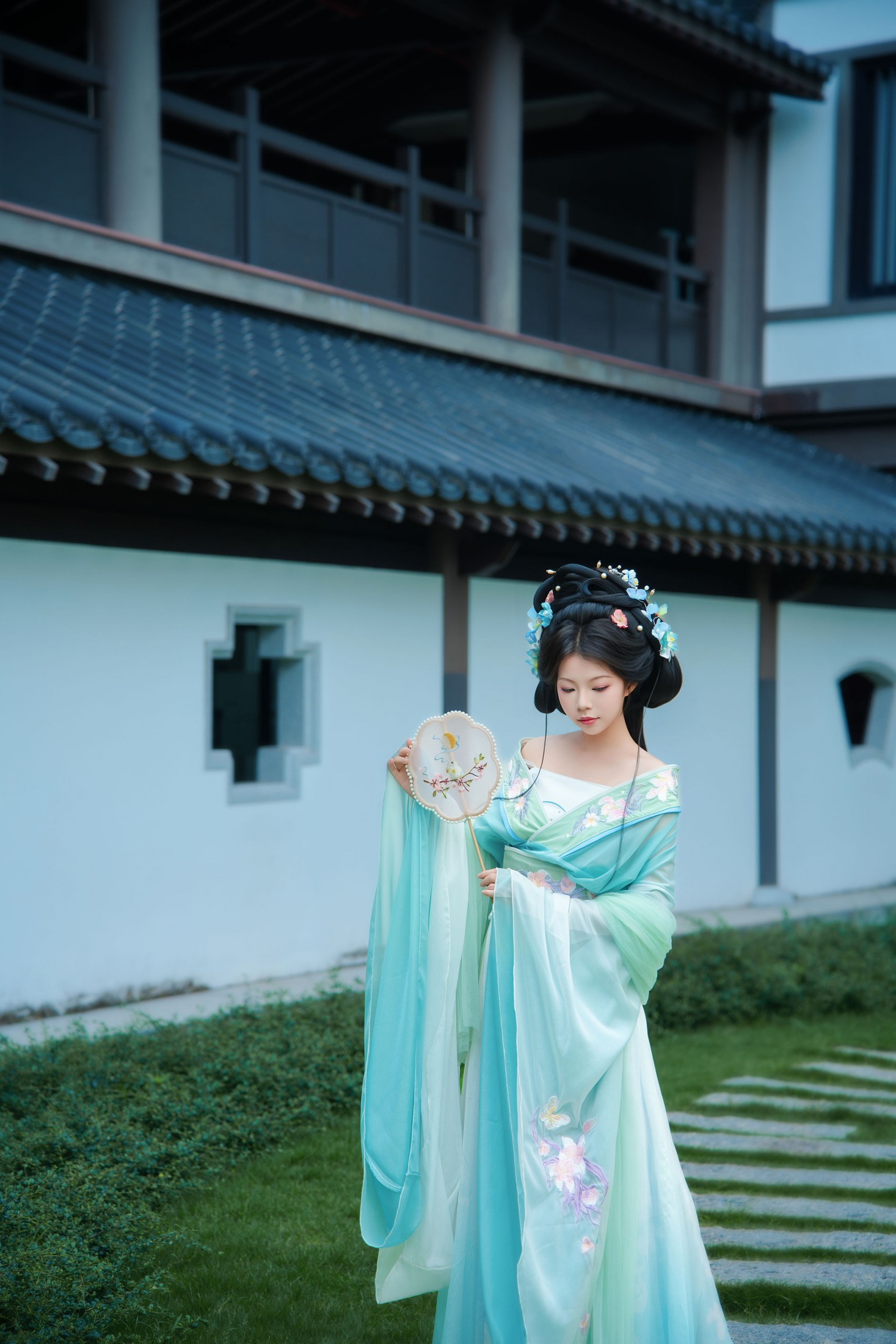 诗诗 – 《青衫故人》[28P]